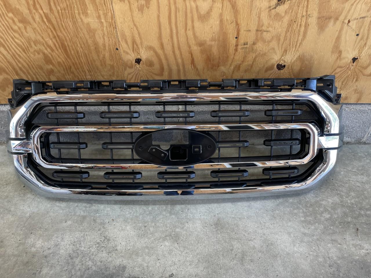 Ford F-150 Lightning Chrome Grille New Takeoff XLT Chrome Appearance Package thumbnail_IMG_9682