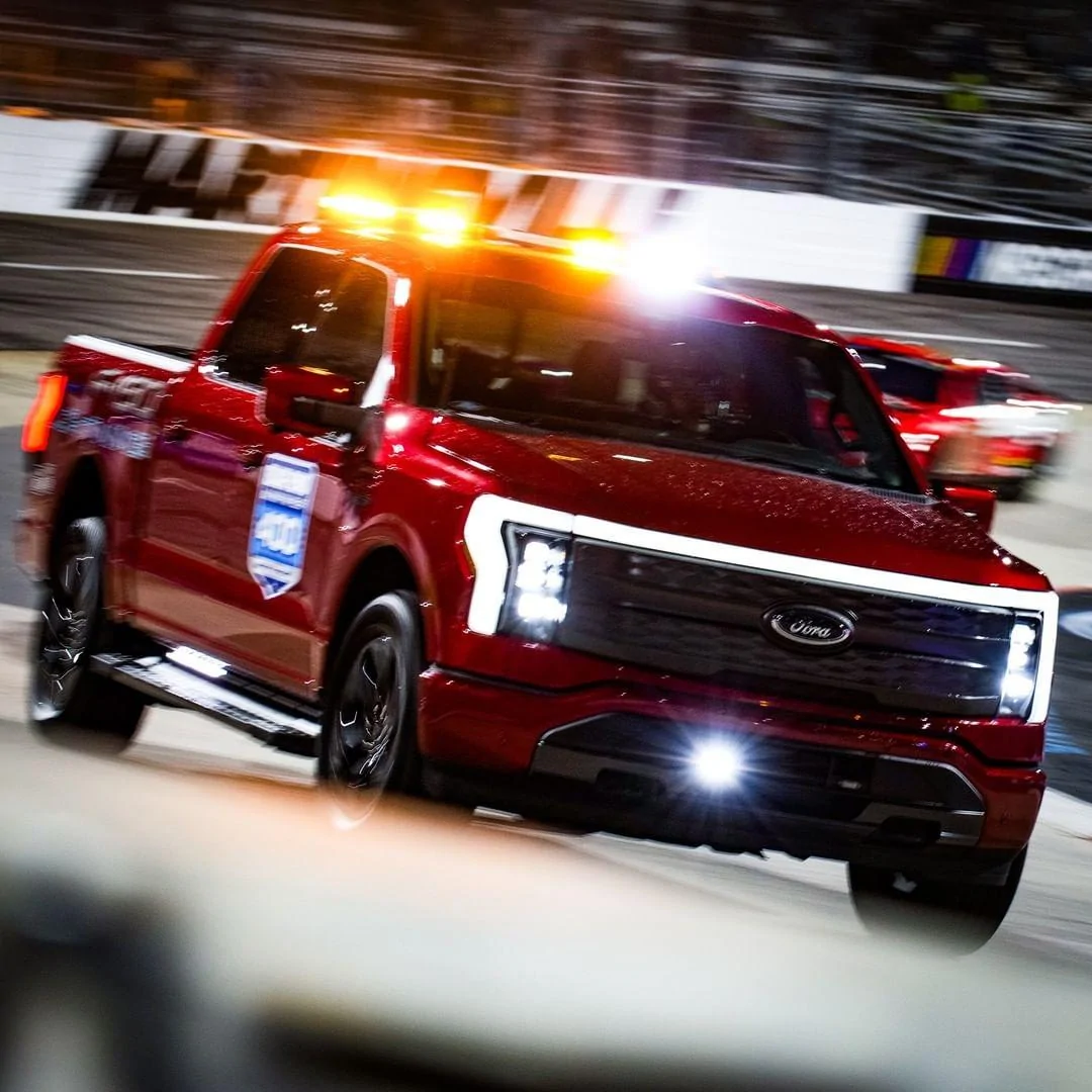 Ford F-150 Lightning RAPID RED F-150 Lightning Photos & Club rapid-red-f150-lightning-pace-truck2-jpg