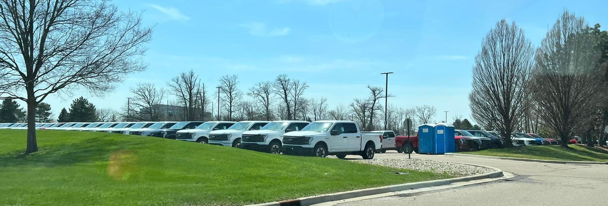 Ford F-150 Lightning Production Lightnings parked outside Dearborn 278484880_1771578929900061_4762140483610197573_nSM