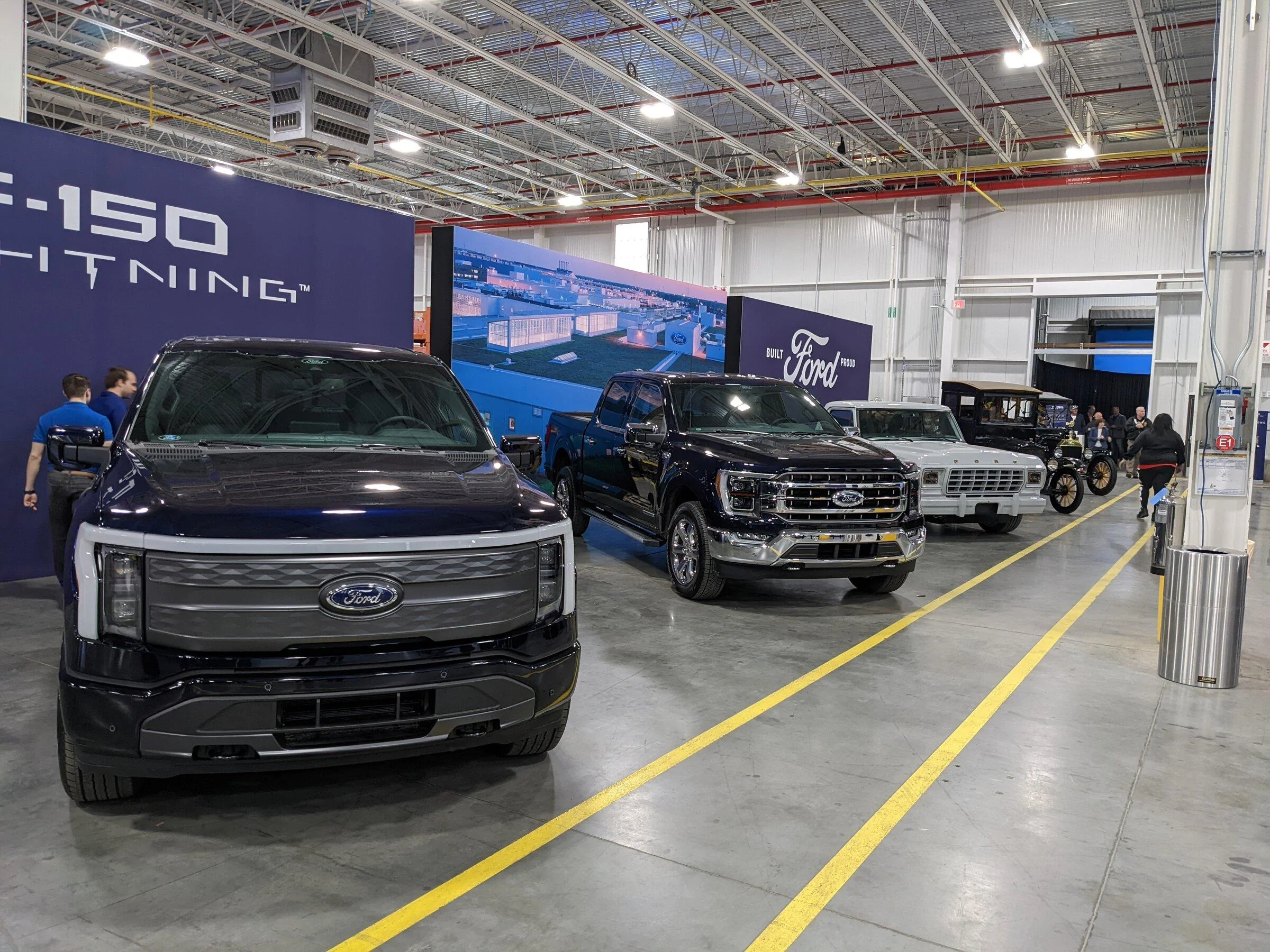 Ford F-150 Lightning Attended F-150 Lightning Launch Event -- Writeup, Photos, Max Payload, GVWR pxl_20220426_161951276-jpg
