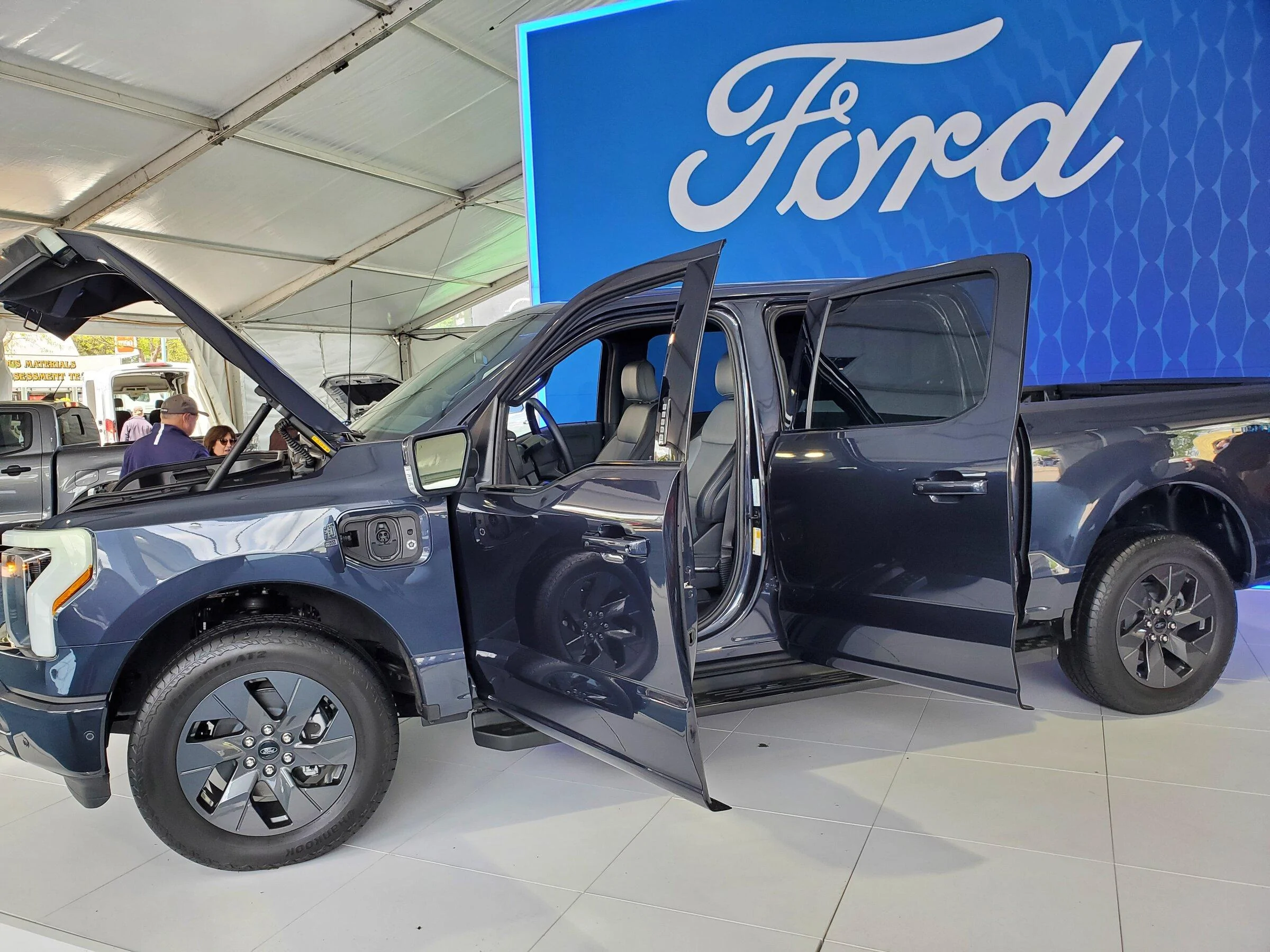 Ford F-150 Lightning SMOKED QUARTZ F-150 Lightning Photos & Club Smoked Quartz F150 Lightning