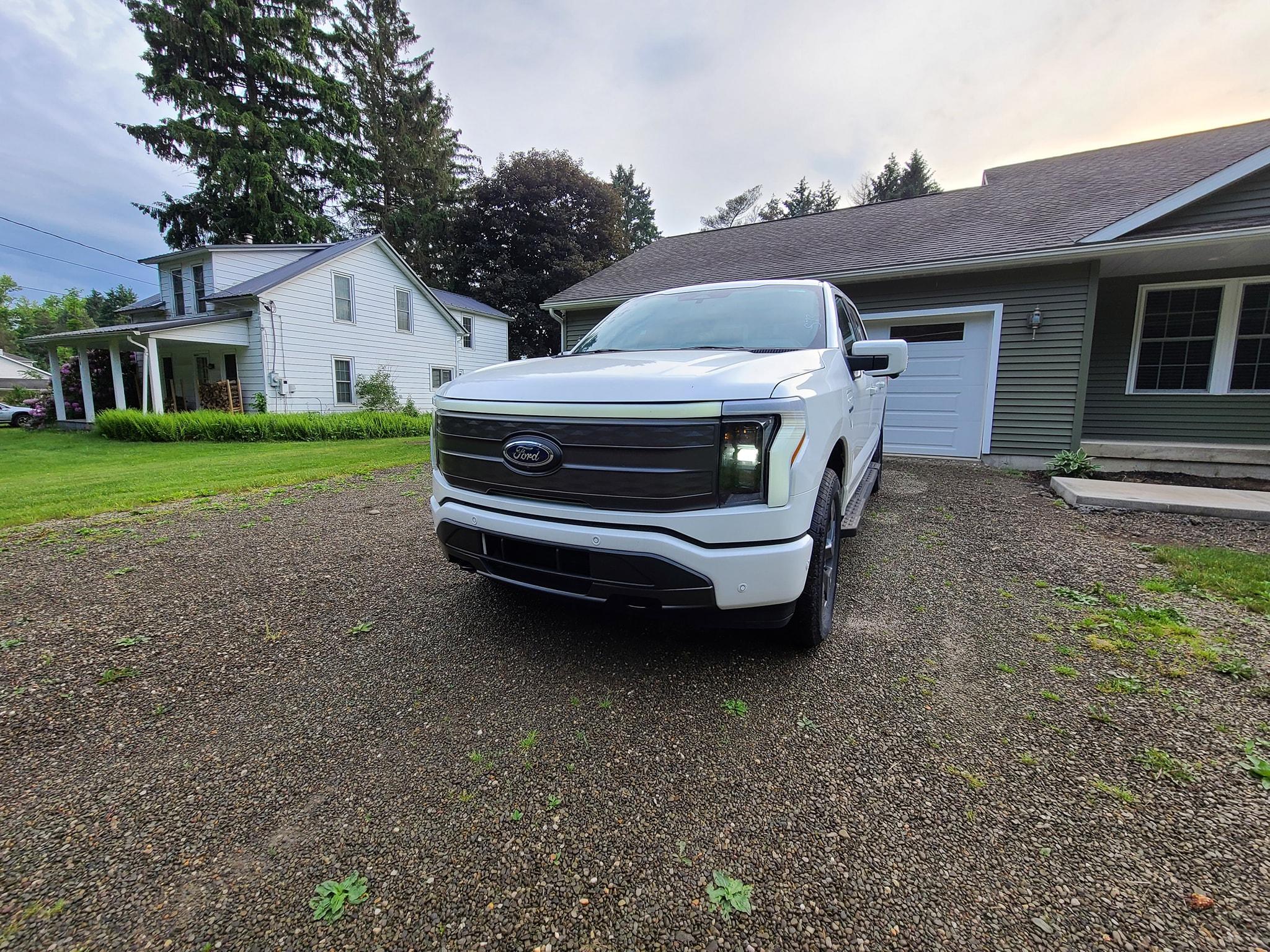 Ford F-150 Lightning STAR WHITE F-150 Lightning Photos & Club Star White F-150 Lightning 1