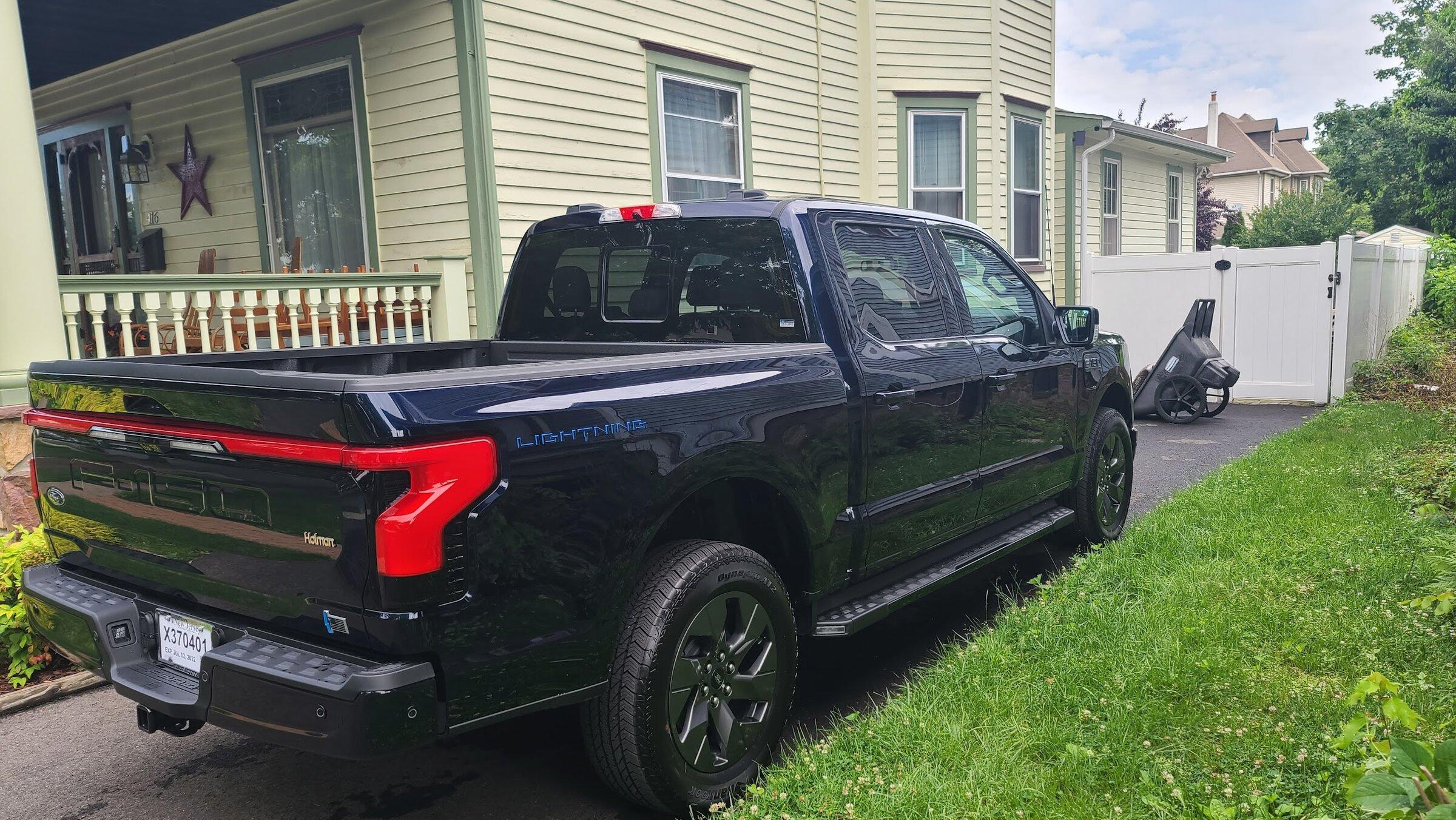 Ford F-150 Lightning ANTIMATTER BLUE F-150 Lightning Photos & Club 20220603_112509