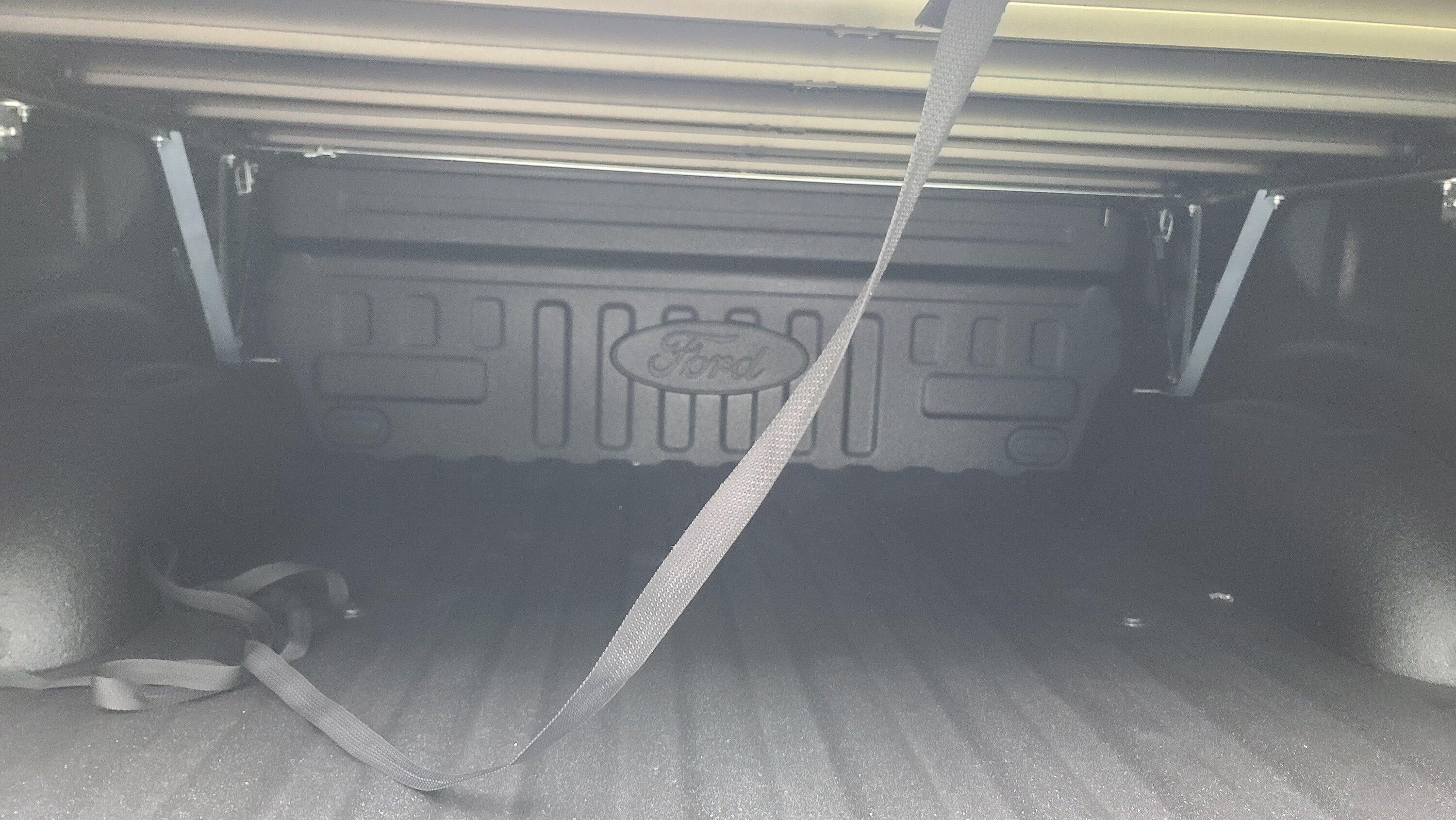 Ford F-150 Lightning Peragon Tonneau 20220616_174755