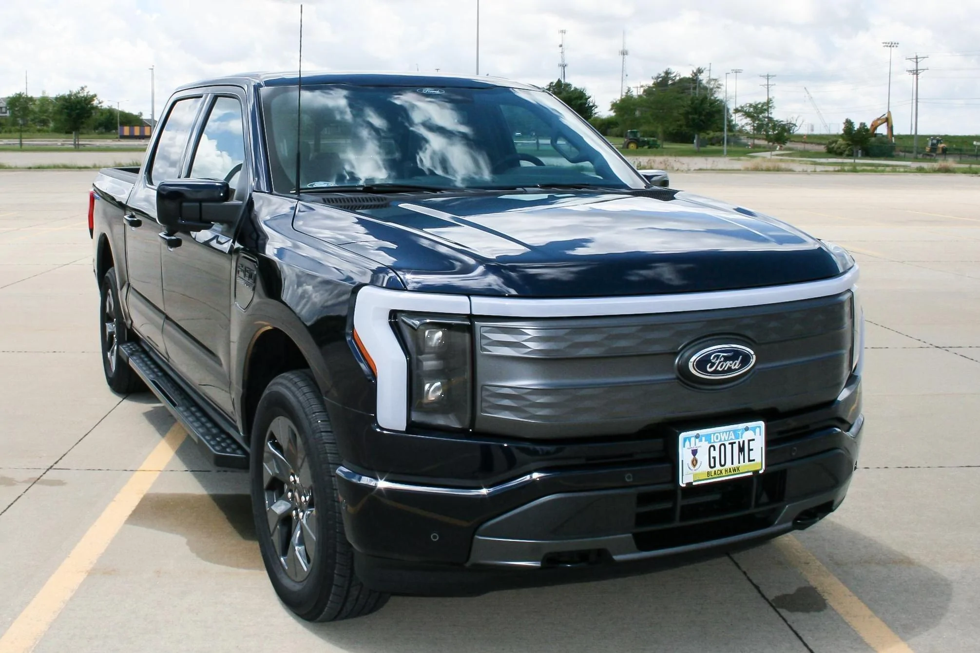 Ford F-150 Lightning ANTIMATTER BLUE F-150 Lightning Photos & Club 3zWjLGLz-dnVrcdQSQk-(edit)-JkI_K30r5