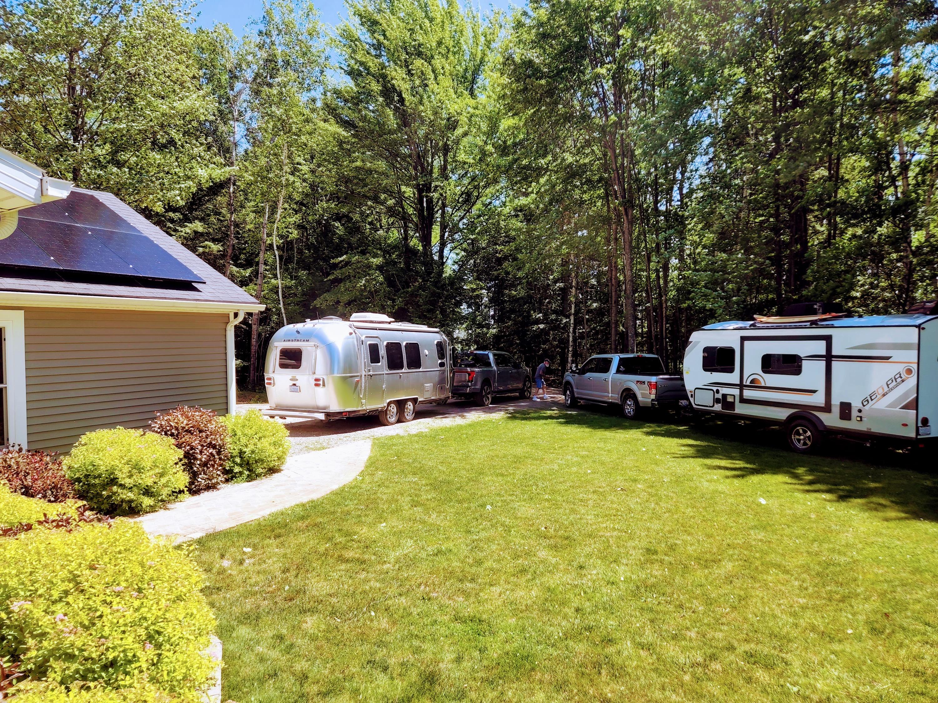 Ford F-150 Lightning 300 Mile Trip to Frankfort with the Lightning - Thoughts and Stats with the Airstream in tow f150-b17