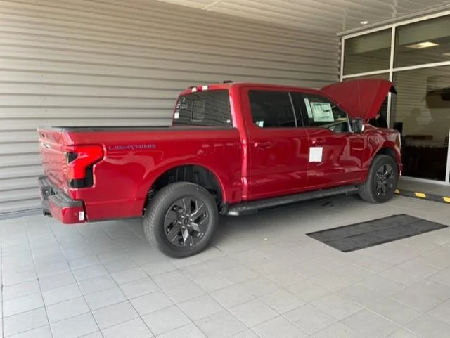 Ford F-150 Lightning ✅ 5/9 Lightning Build Week Group lightning1