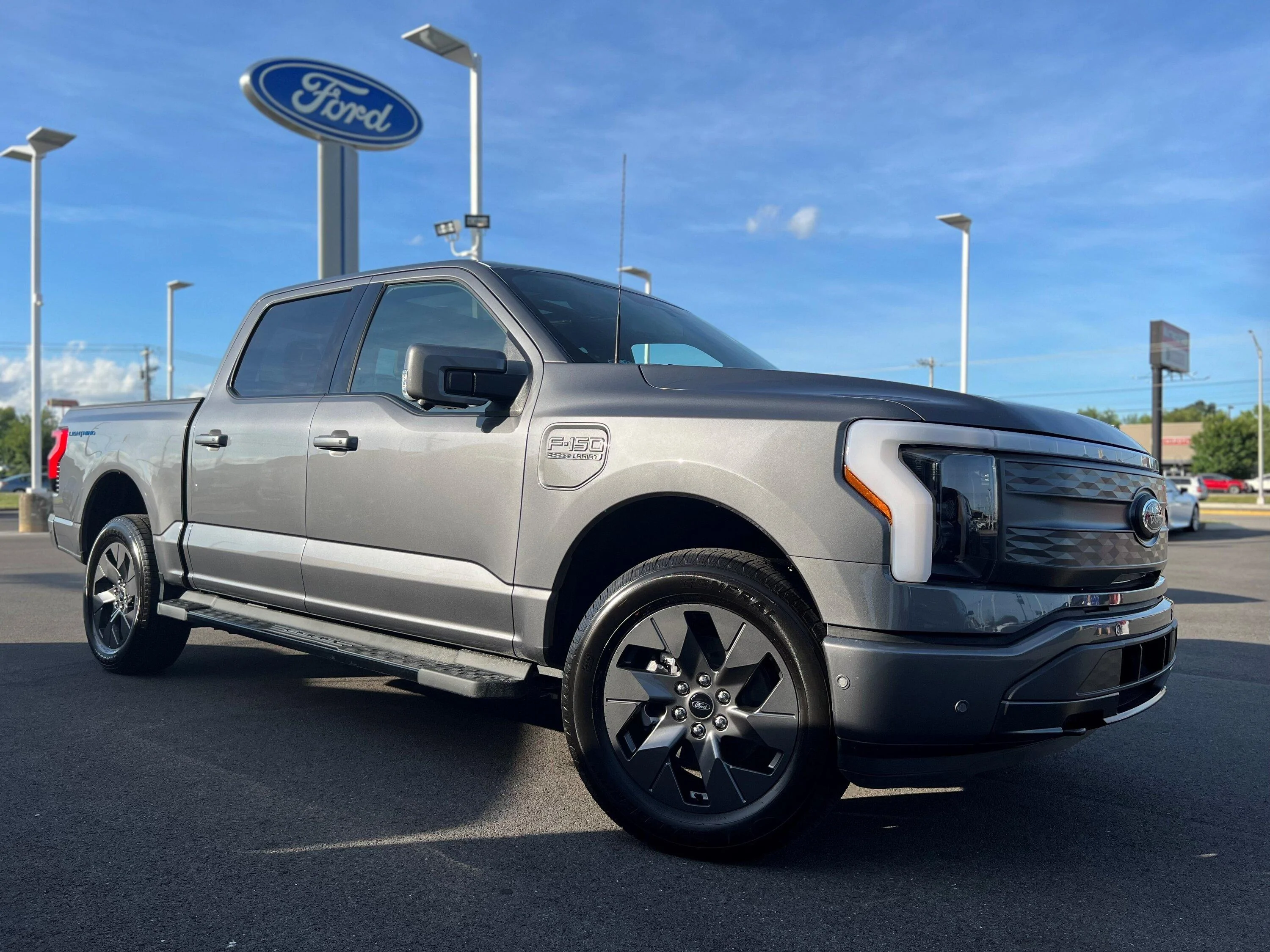 Ford F-150 Lightning CARBONIZED GRAY F-150 Lightning Photos & Club f150lightning-1-jpg