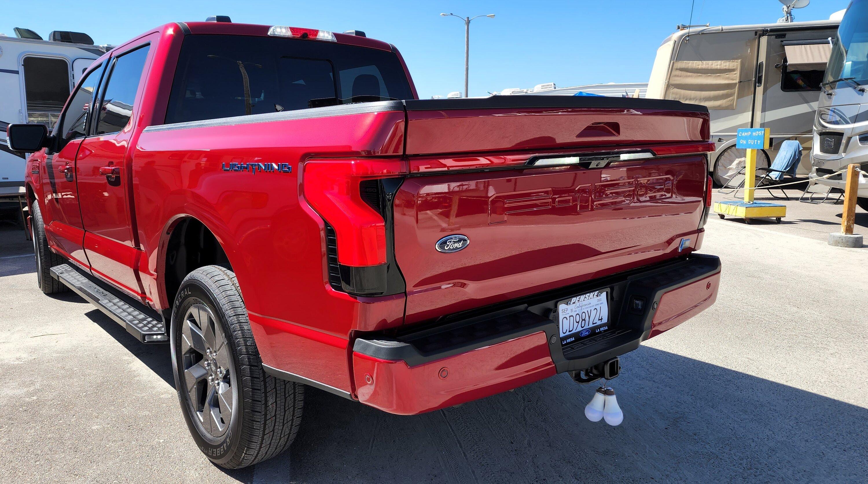 Ford F-150 Lightning ✅ 5/16 Lightning Build Week Group 20220702_154722