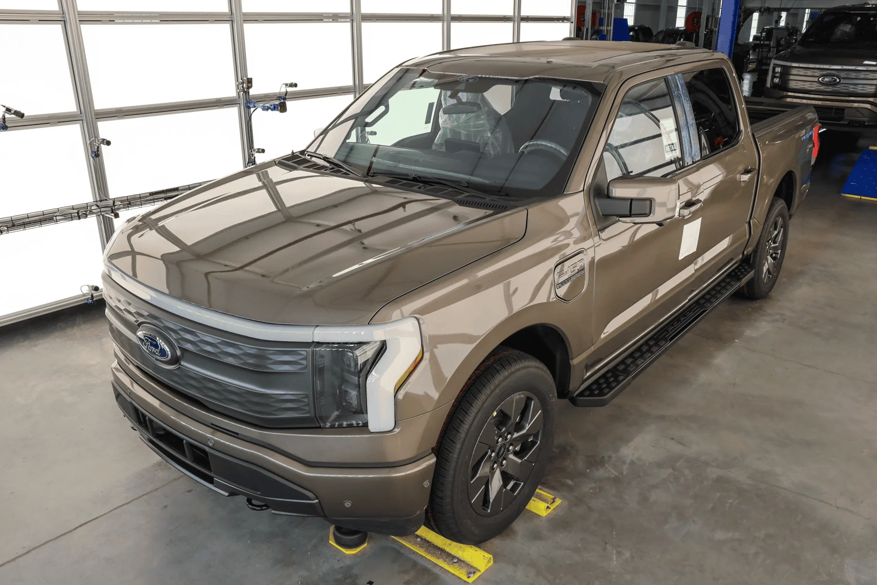 Ford F-150 Lightning ✅ 4/18 Lightning Build Week Group 1657208637288