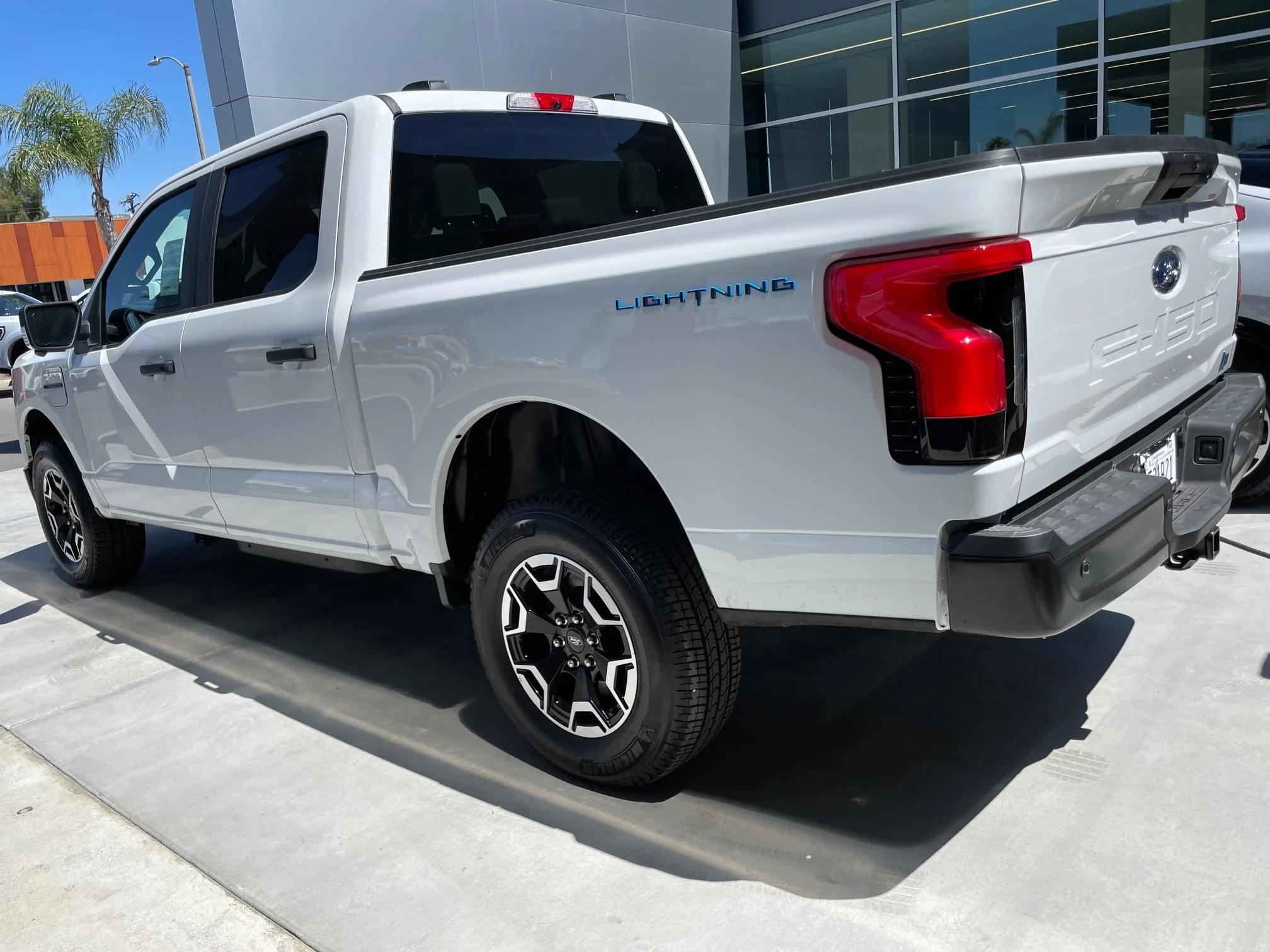 Ford F-150 Lightning Dealer Forgot to Remove Rear Shipping Spacers IMG_9256