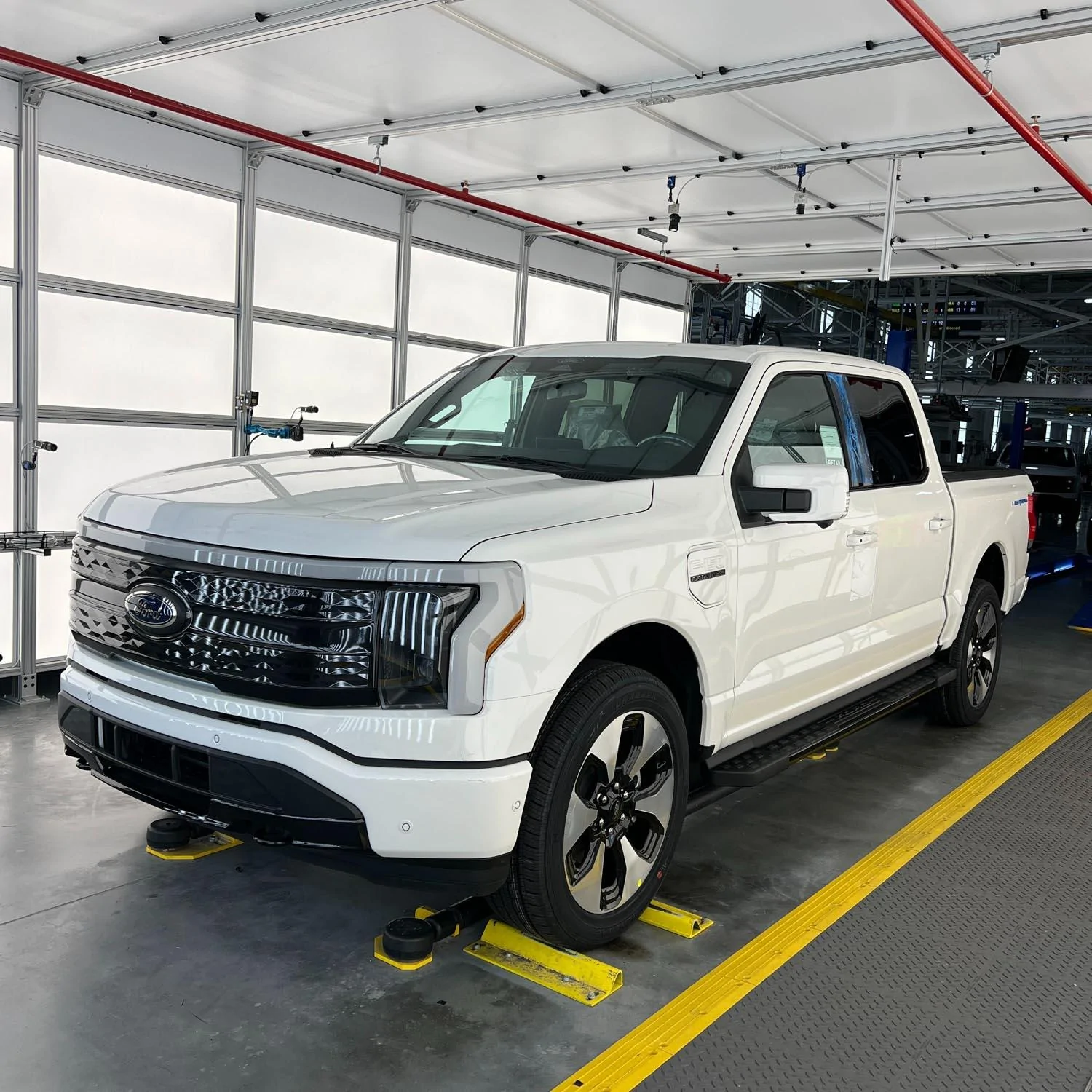 Ford F-150 Lightning ✅ 5/23 Lightning Build Week Group Lightning