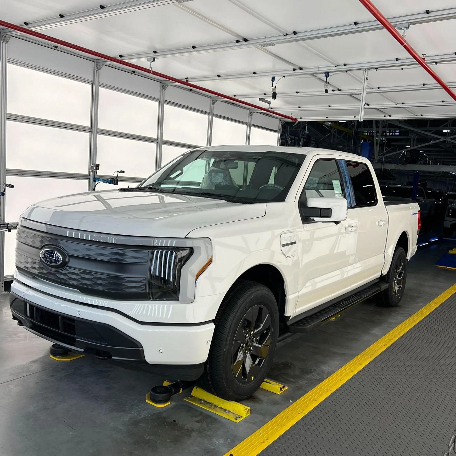 Ford F-150 Lightning ✅ 6/6 Lightning Build Week Group Lightning