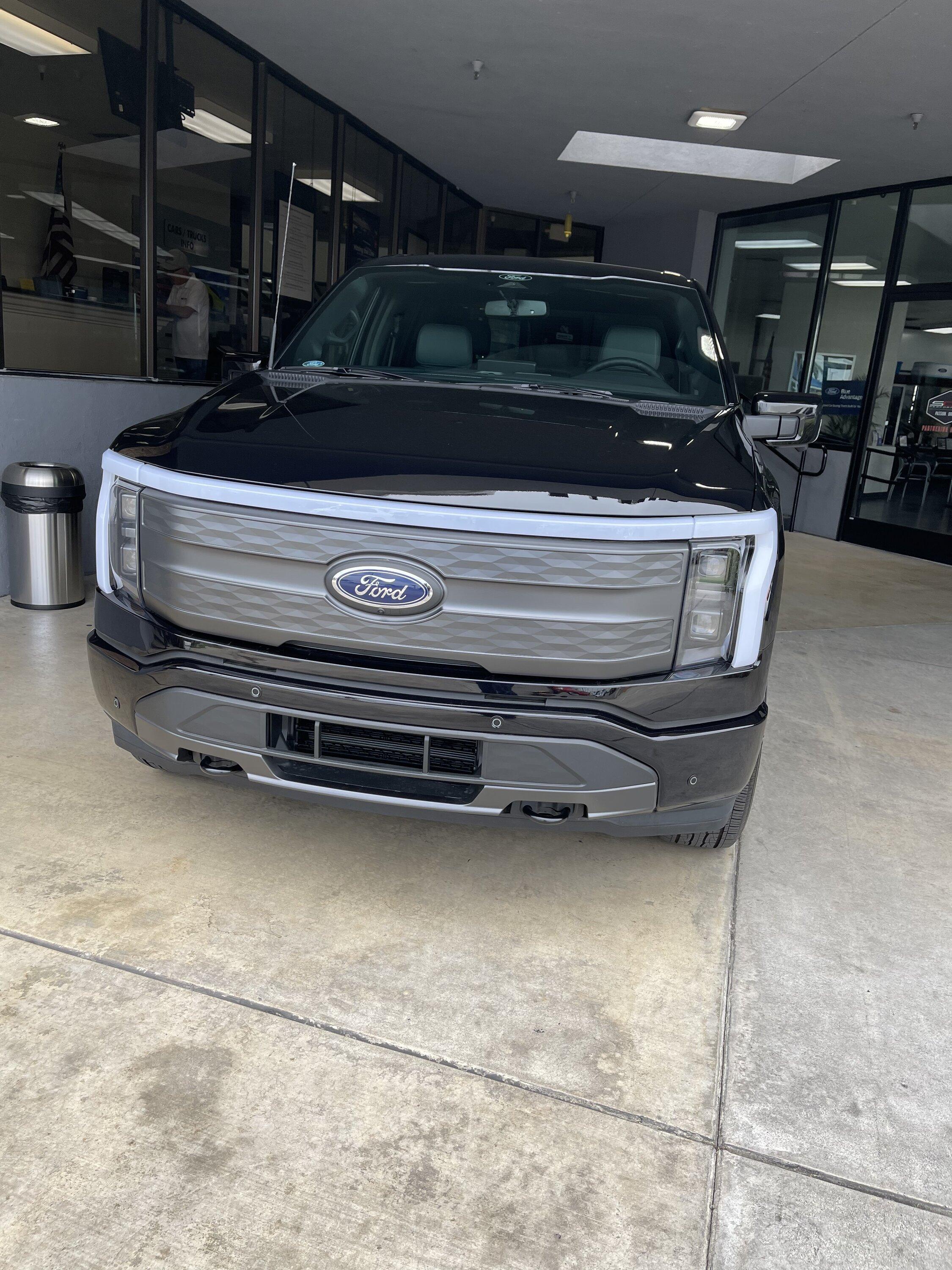 Ford F-150 Lightning ✅ 5/23 Lightning Build Week Group BCCEA3DD-0B5F-41A1-A759-372255D7A102