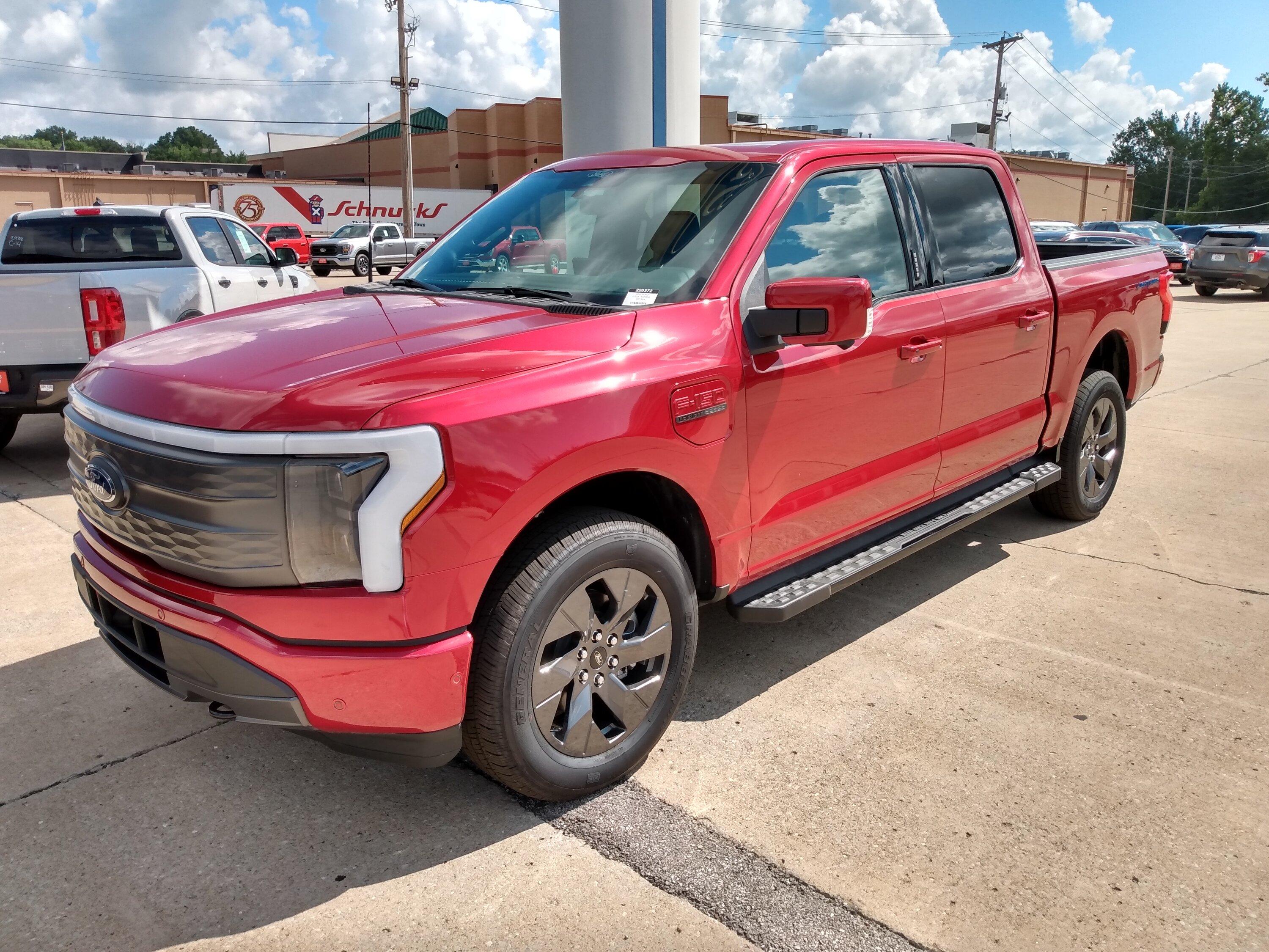 Ford F-150 Lightning RAPID RED F-150 Lightning Photos & Club IMG_20220805_104804499_HDR