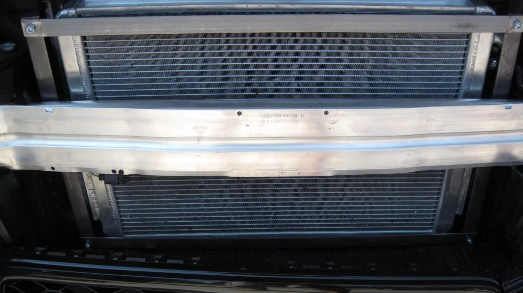 Ford F-150 Lightning Bug protection for front radiator? IMG_1988