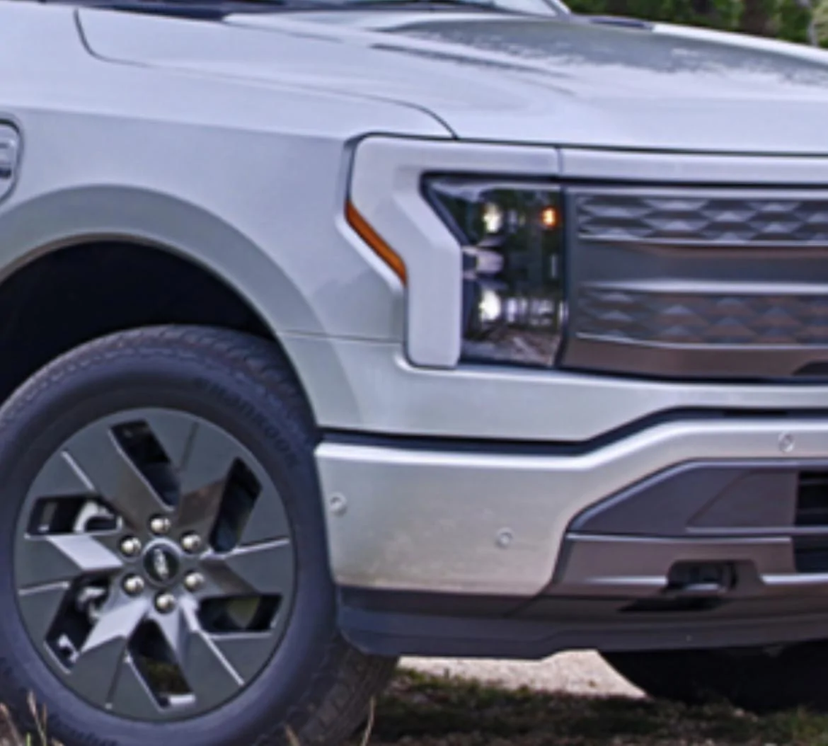 Ford F-150 Lightning ✅ 7/11/22 Lightning Build Week Group DB519E61-50A1-445F-A9DB-0BABF291A386