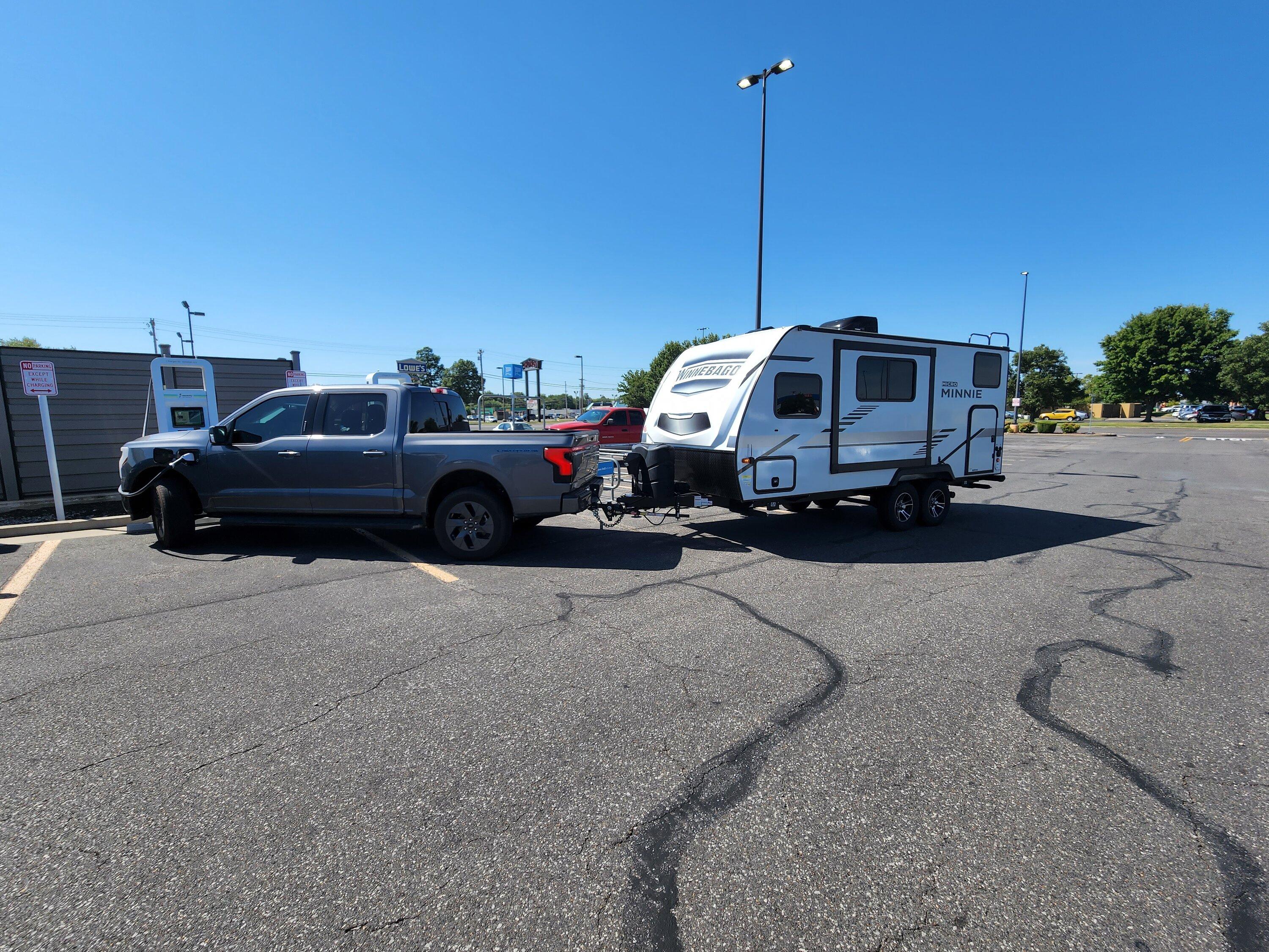 Ford F-150 Lightning 330 Mile Road Trip with Travel Trailer Towed by Lightning Lariat Extended Range (ER) 20220813_151523