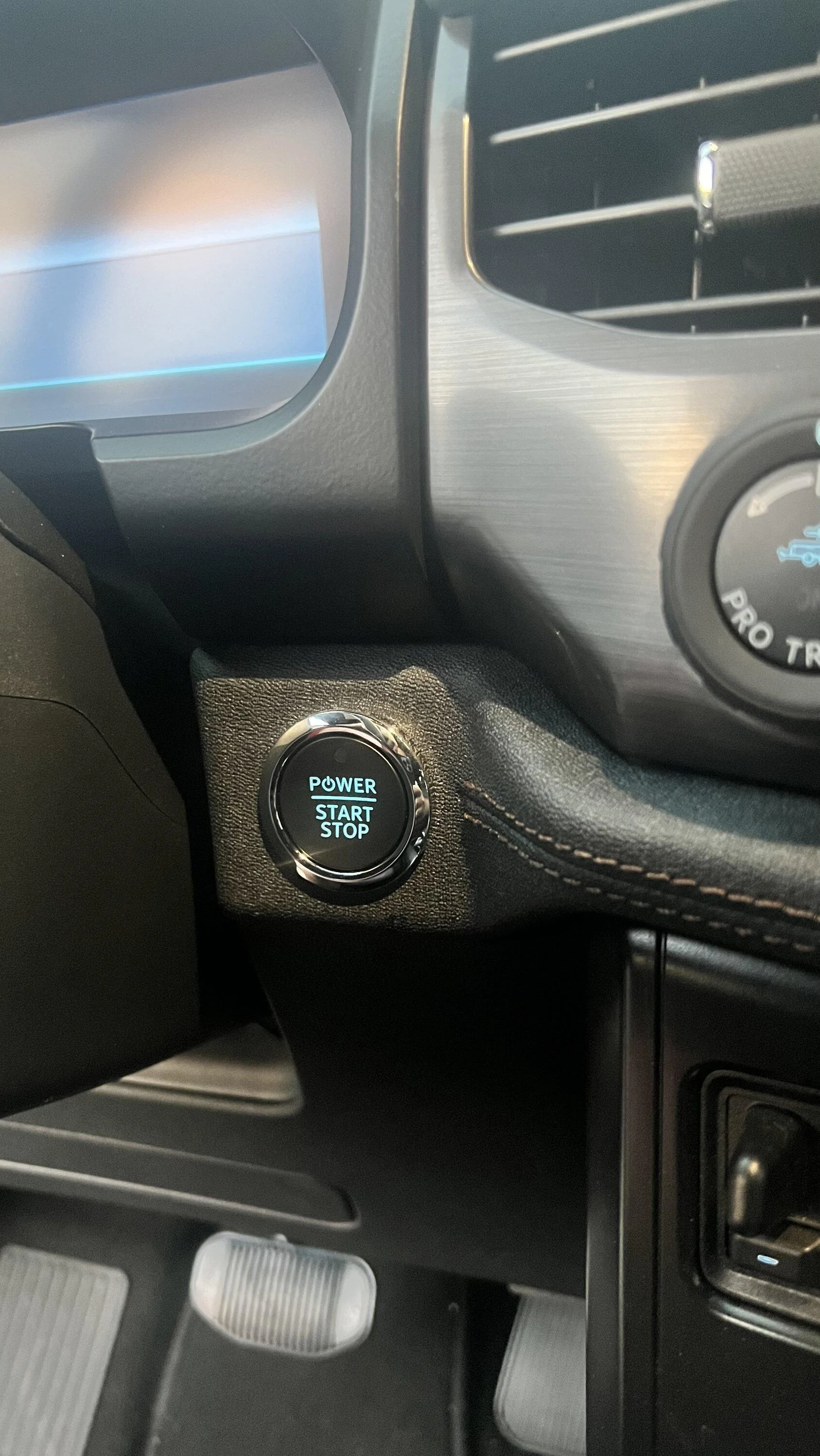 Ford F-150 Lightning 🙋‍♂️ What Did You Do To Your Lightning Today? 15210CD2-80C9-425D-8748-255F7CCAC094