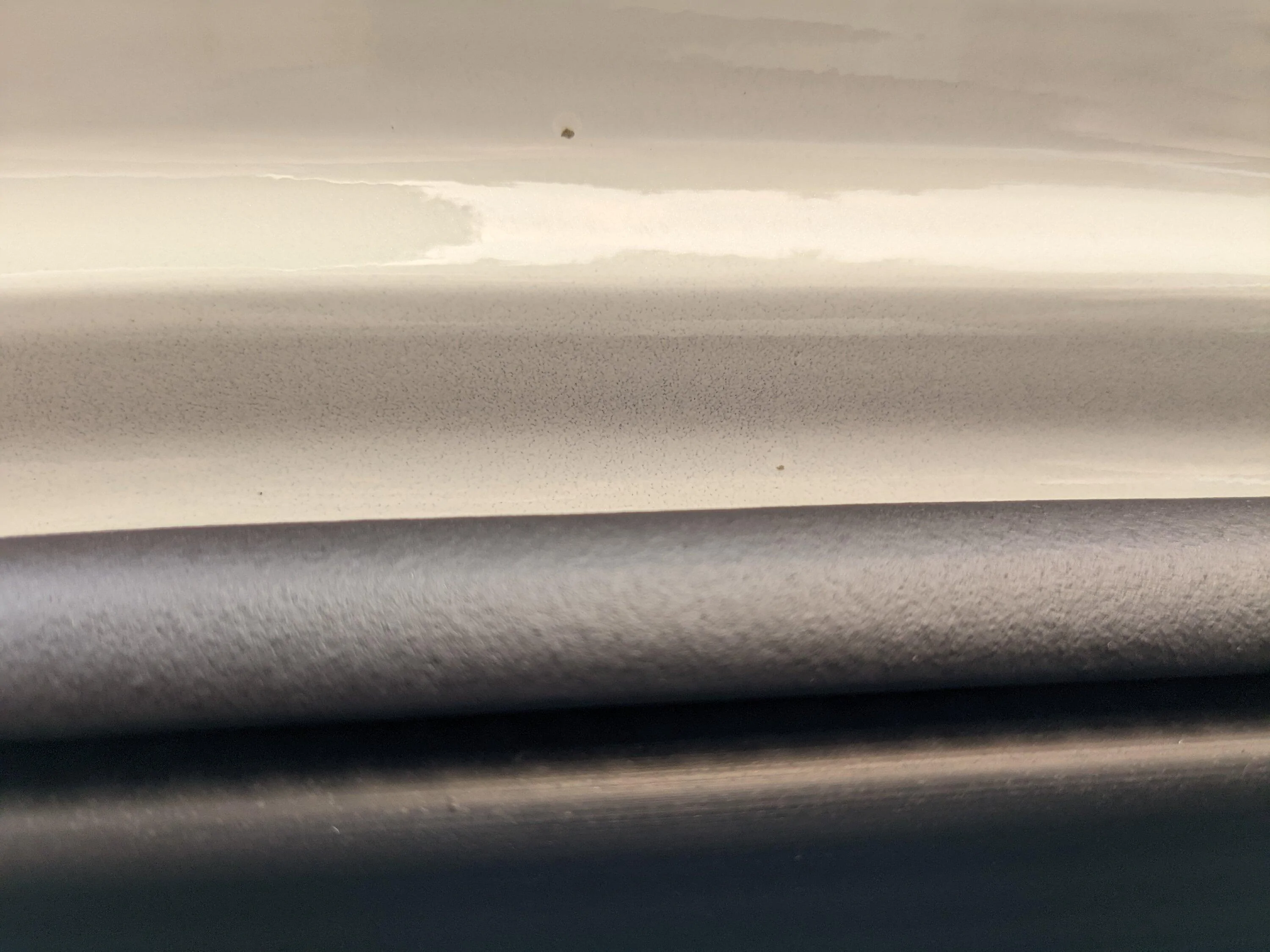 Ford F-150 Lightning New(ish) Delivery - Noticing some install blemishes PXL_20220908_234609085