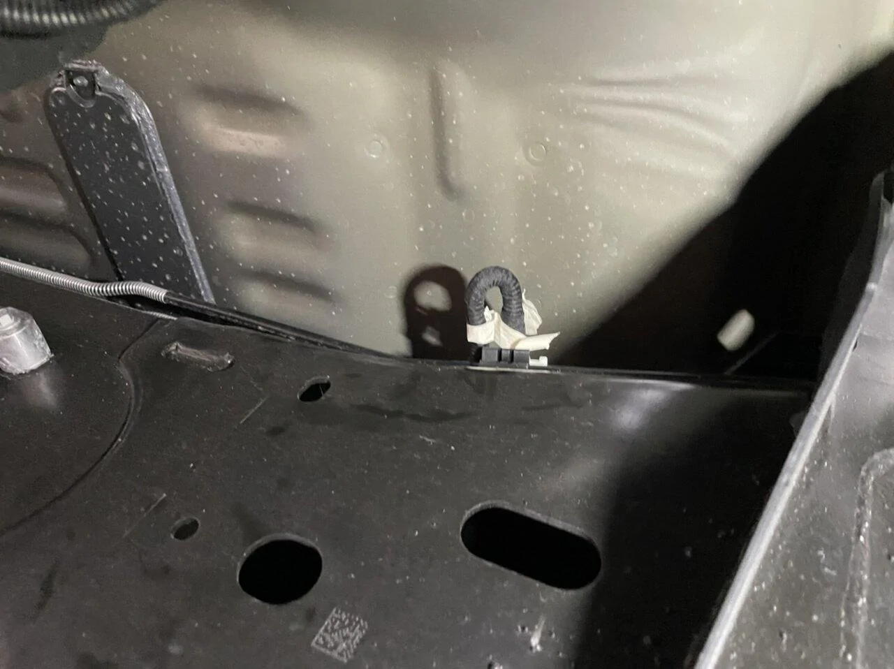 Ford F-150 Lightning No light on running board, post-delivery 1