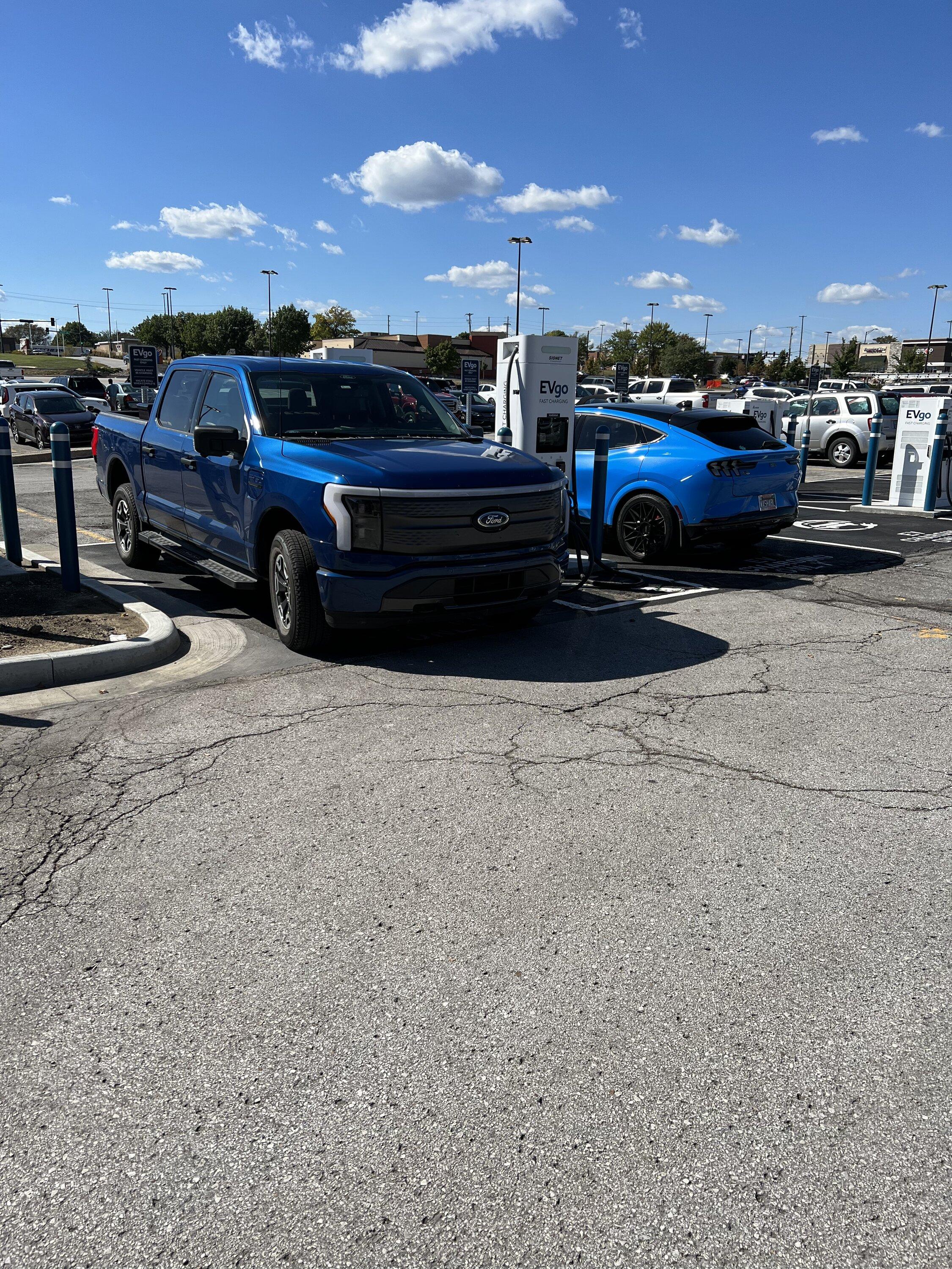 Ford F-150 Lightning Driving into the Kansas charging abyss this weekend 43EA7D20-BEA6-4C24-8B9E-1D861F884F6B