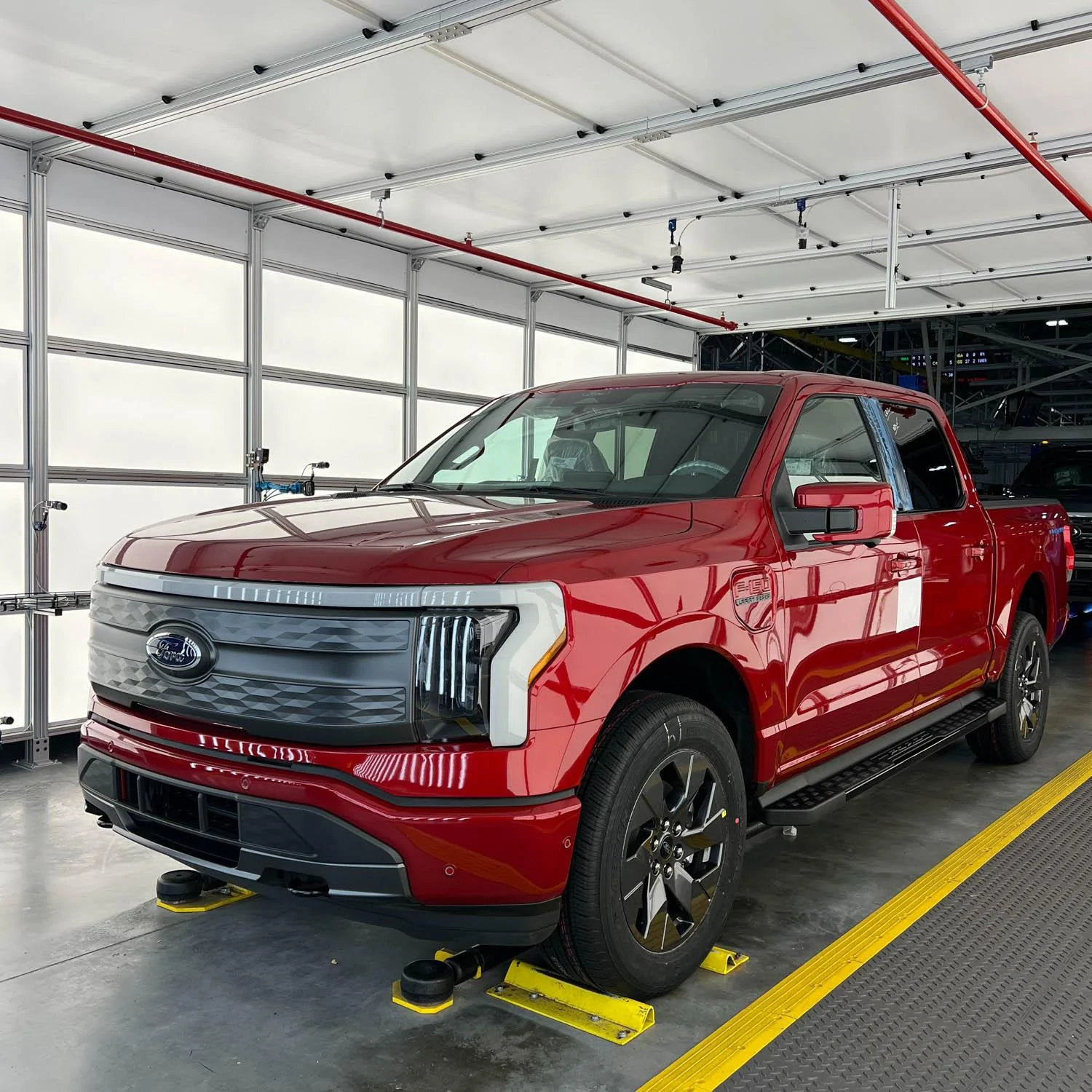 Ford F-150 Lightning ✅ 8/29 Lightning Build Week Group IMG_2153[1]
