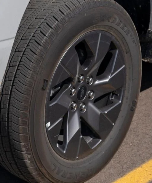 Ford F-150 Lightning New Tires on MY23? (Photo) _DSC0469