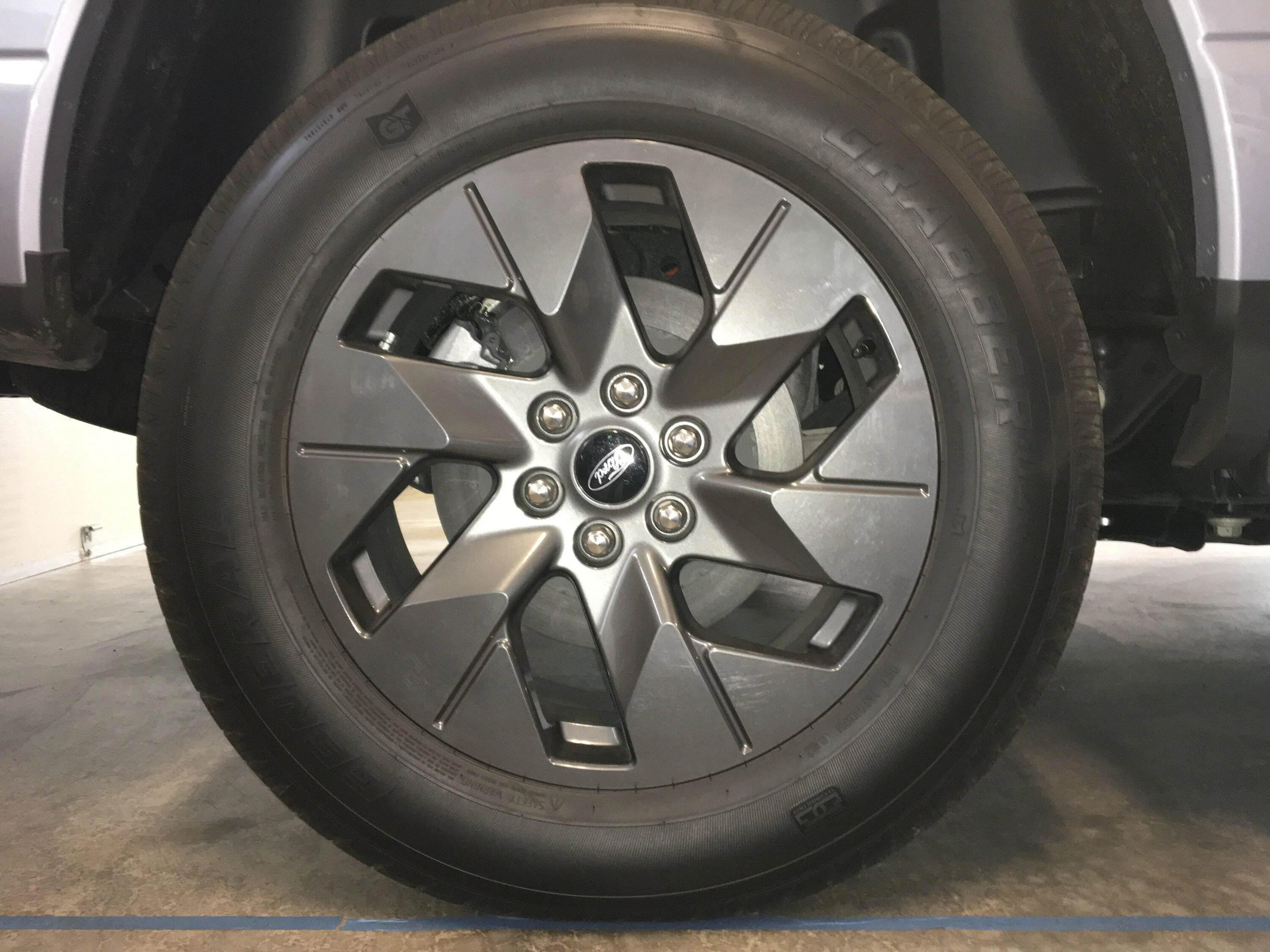 Ford F-150 Lightning New Tires on MY23? (Photo) 6472D0AB-1AC4-48C4-8A51-89A7AB0936D0