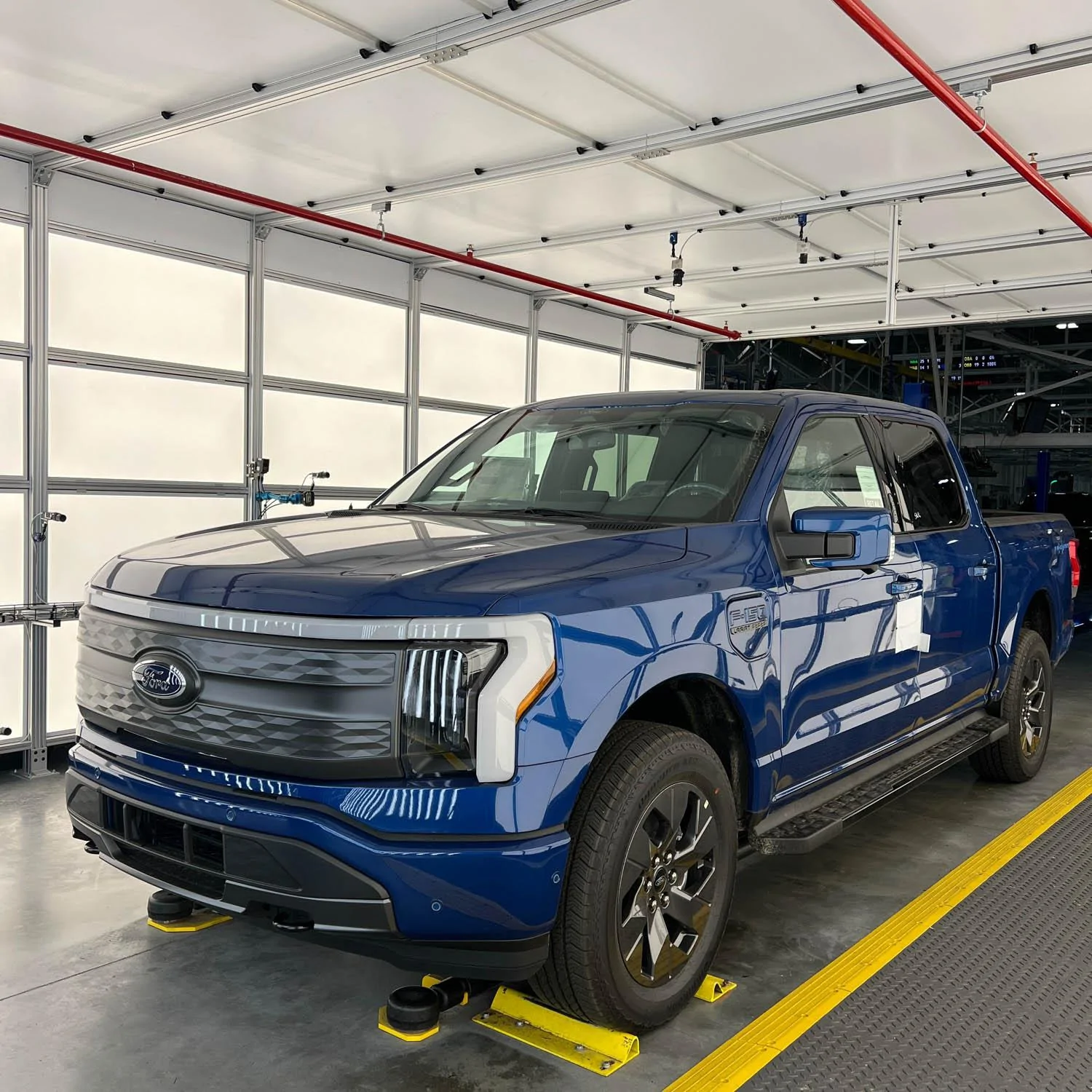 Ford F-150 Lightning ✅ 7/25 Lightning Build Week Group f150 lightning production