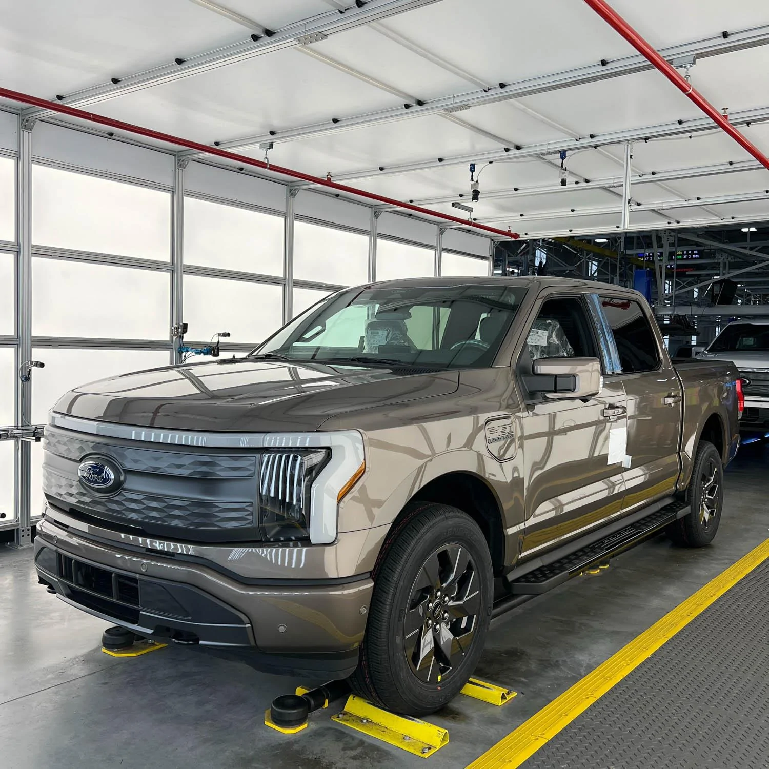 Ford F-150 Lightning ✅ 8/15/22 Lightning Build Week Group imag