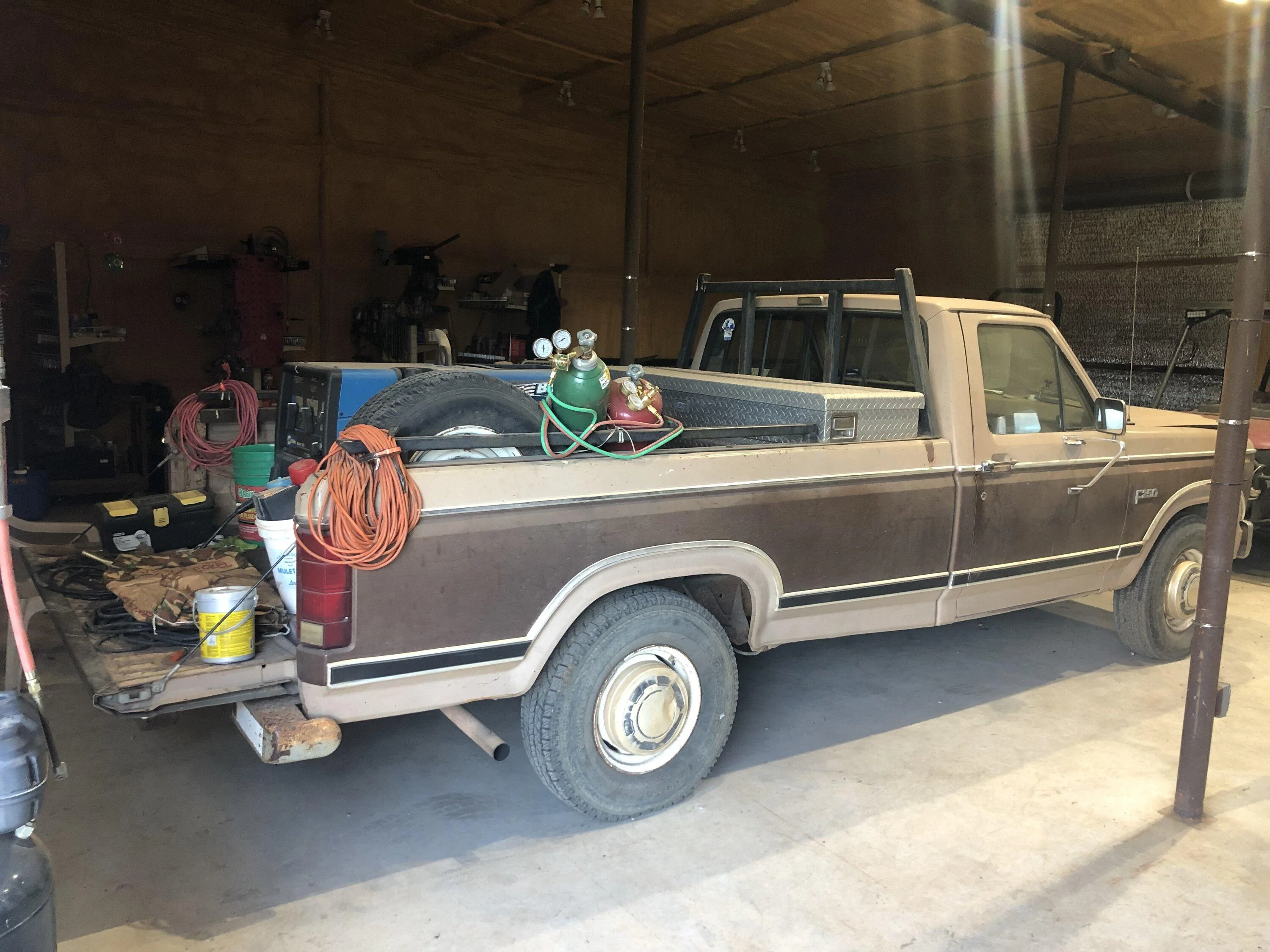 Ford F-150 Lightning ✅ 7/11/22 Lightning Build Week Group F35C7184-3C8D-4D1D-86EC-A7A14DEE2B6A