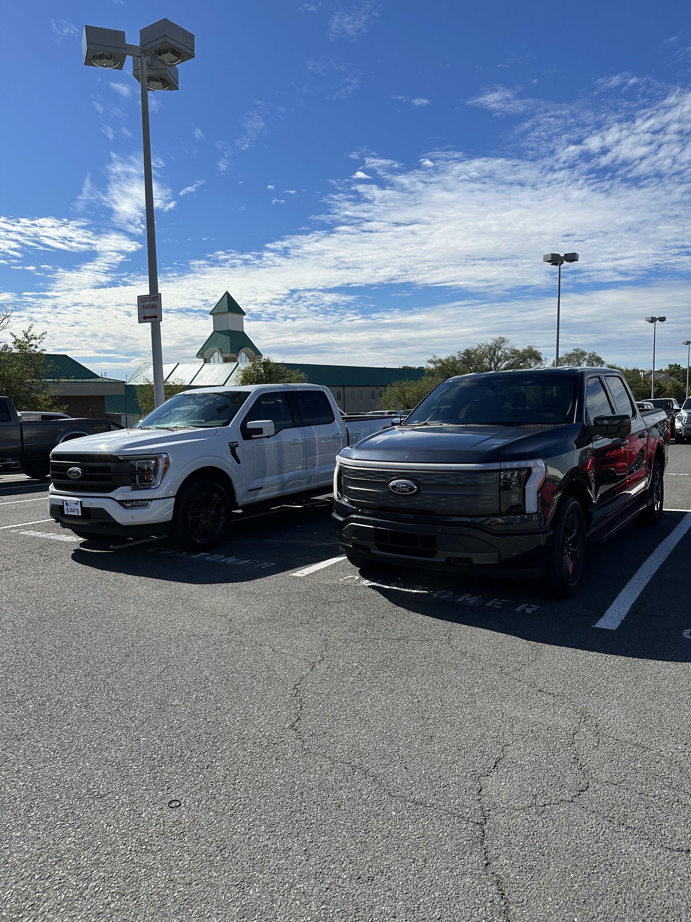 Ford F-150 Lightning ✅ 7/11/22 Lightning Build Week Group D8658EAF-6B67-4B09-AFBC-DC401EE5E343