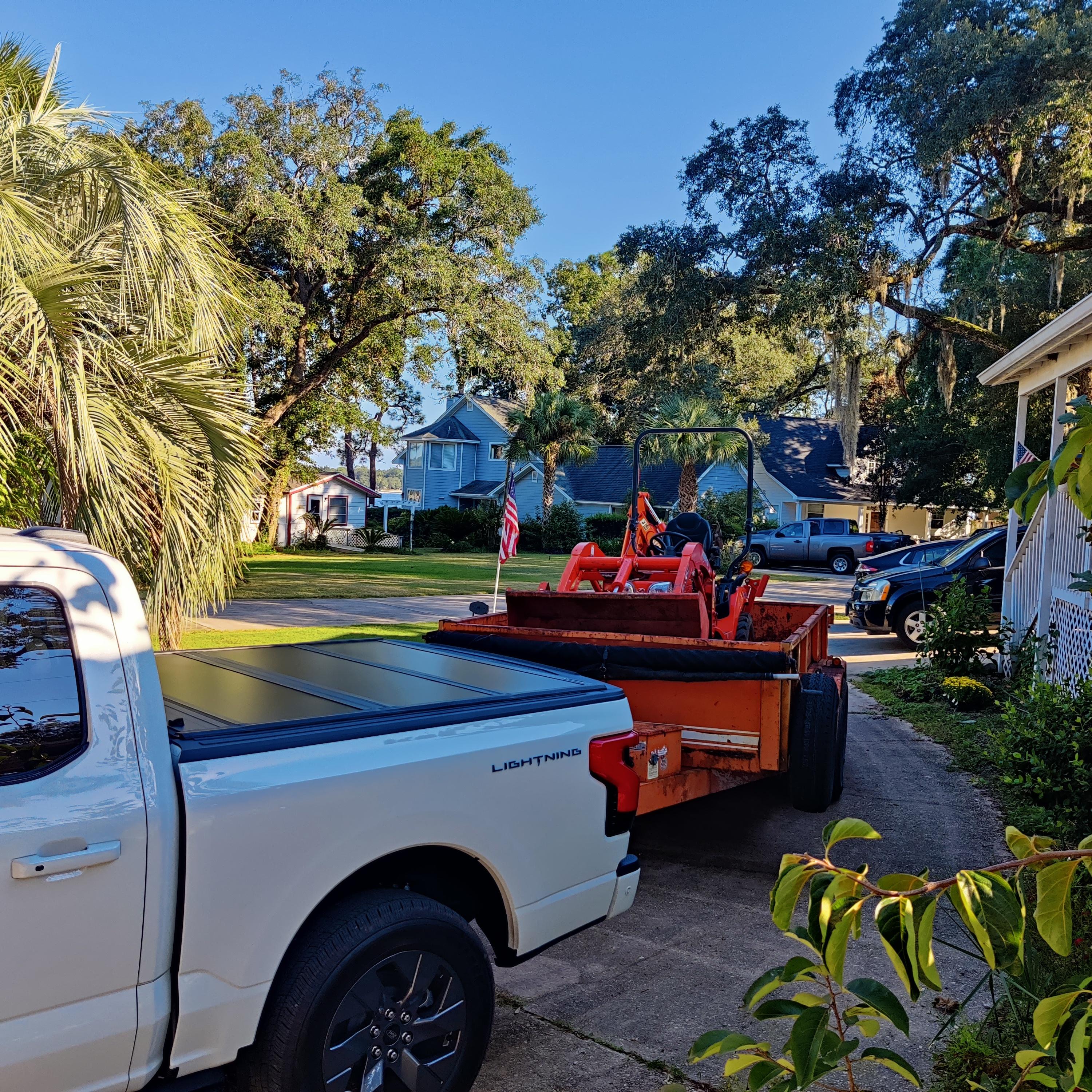 Ford F-150 Lightning ✅ 6/6 Lightning Build Week Group IMG_20220924_163708