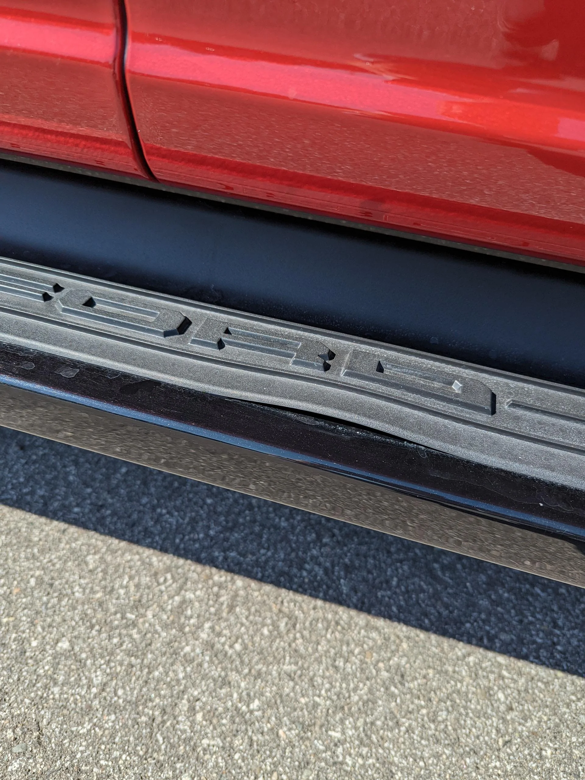 Ford F-150 Lightning OEM Running Boards Delaminating PXL_20220908_185640002
