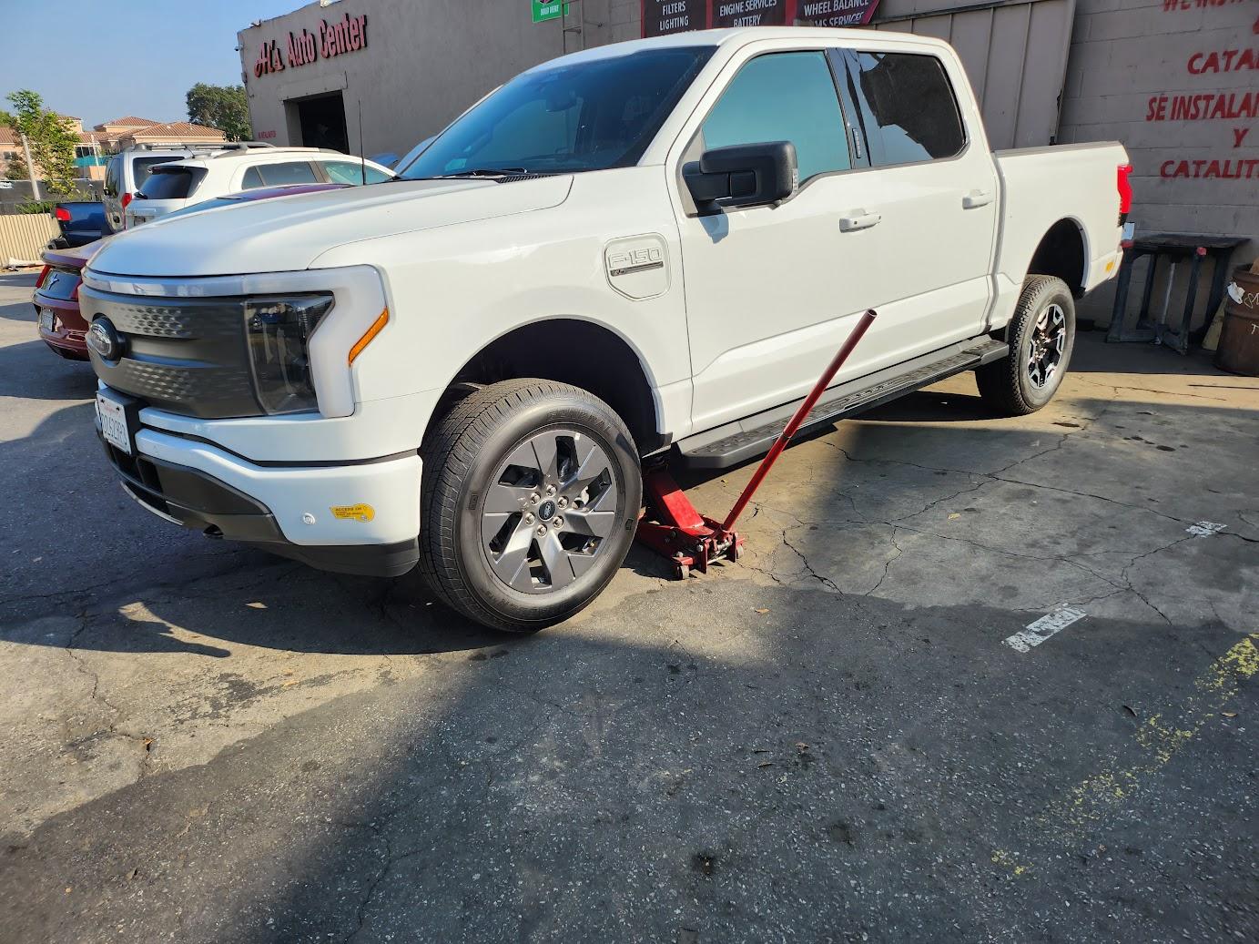 Ford F-150 Lightning Went from stock 20's to stock 18's 20221013_154347