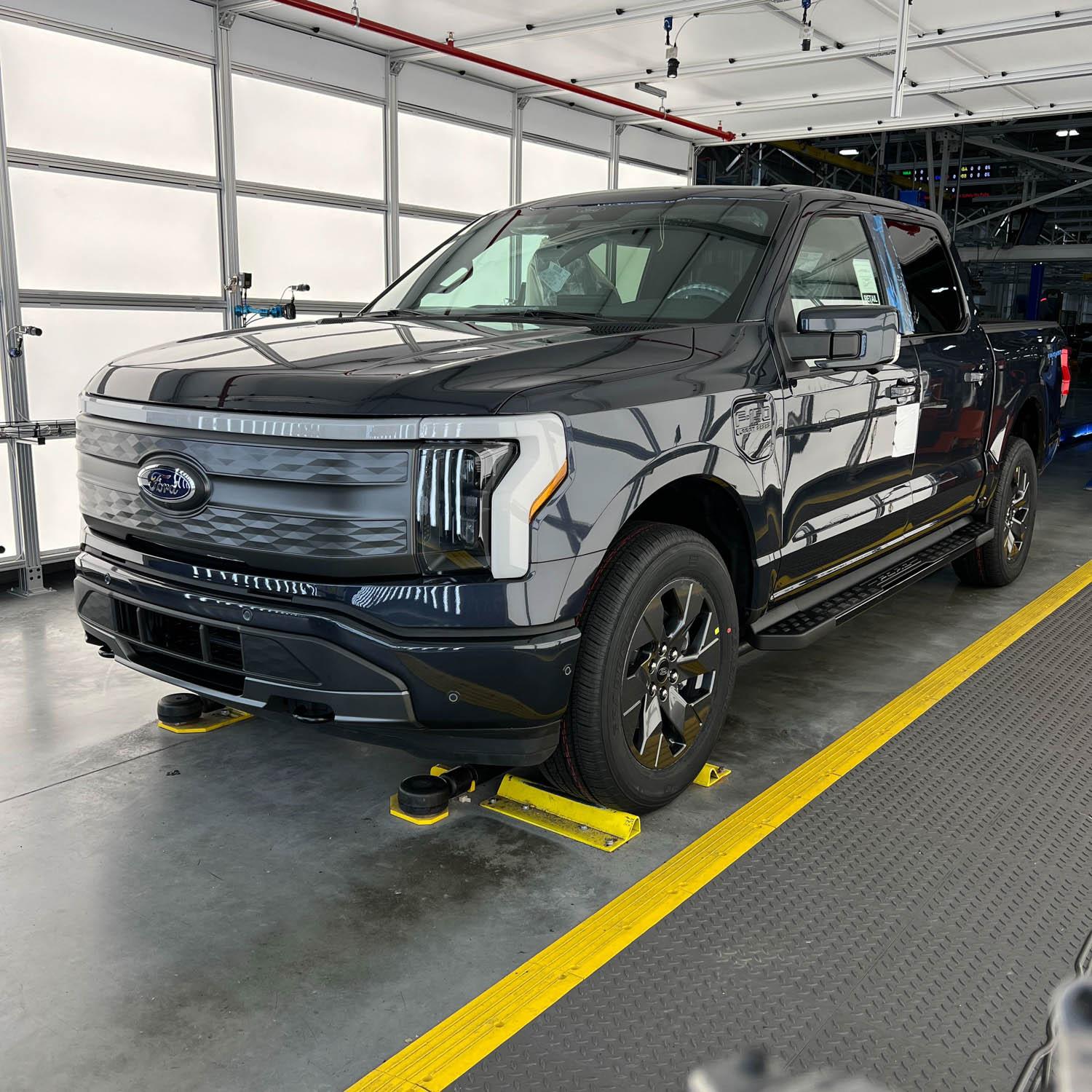 Ford F-150 Lightning ✅ 9/19 Lightning Build Week Group LightningJB