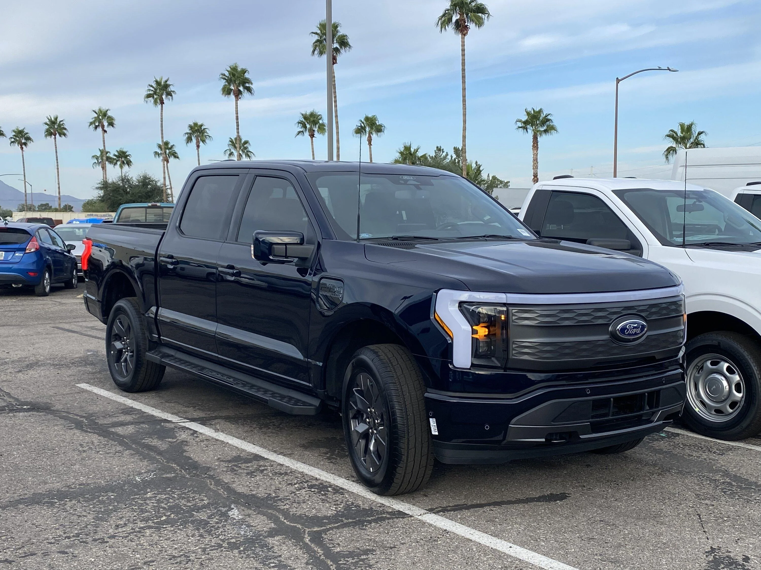 Ford F-150 Lightning ✅ 8/8 Lightning Build Week Group A94D219B-E31E-4696-A4E9-8D3F234B0EC7