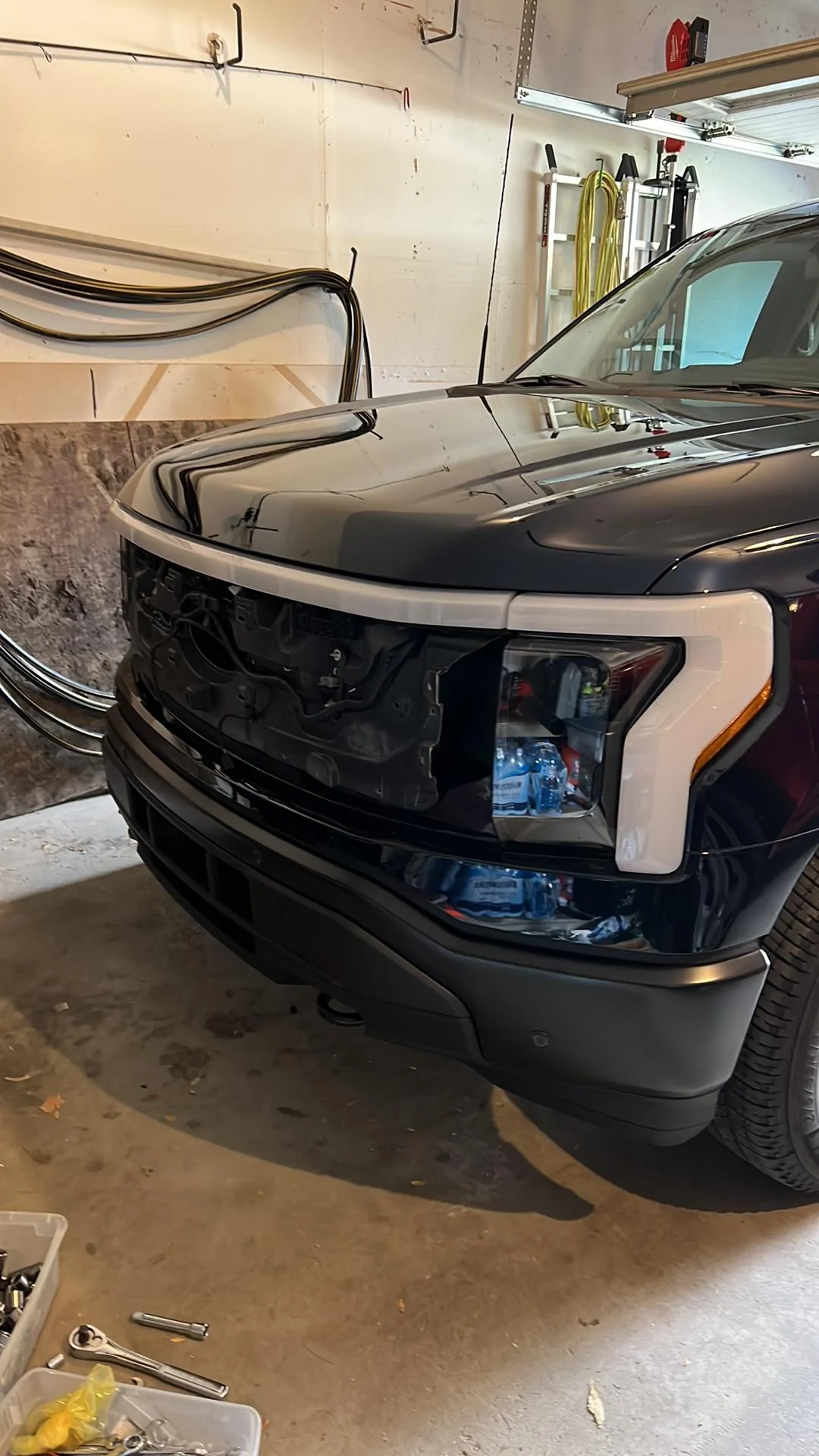 Ford F-150 Lightning Pro Grill & Lightbar Swap? 9356DFBA-52E5-4DE2-A8E8-1E378D72B954