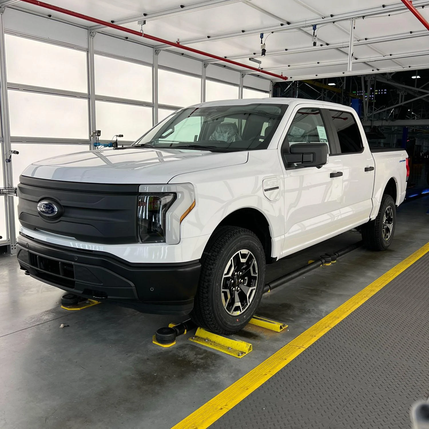 Ford F-150 Lightning ✅ 10/31 Lightning Build Week Group (MY2023) imag