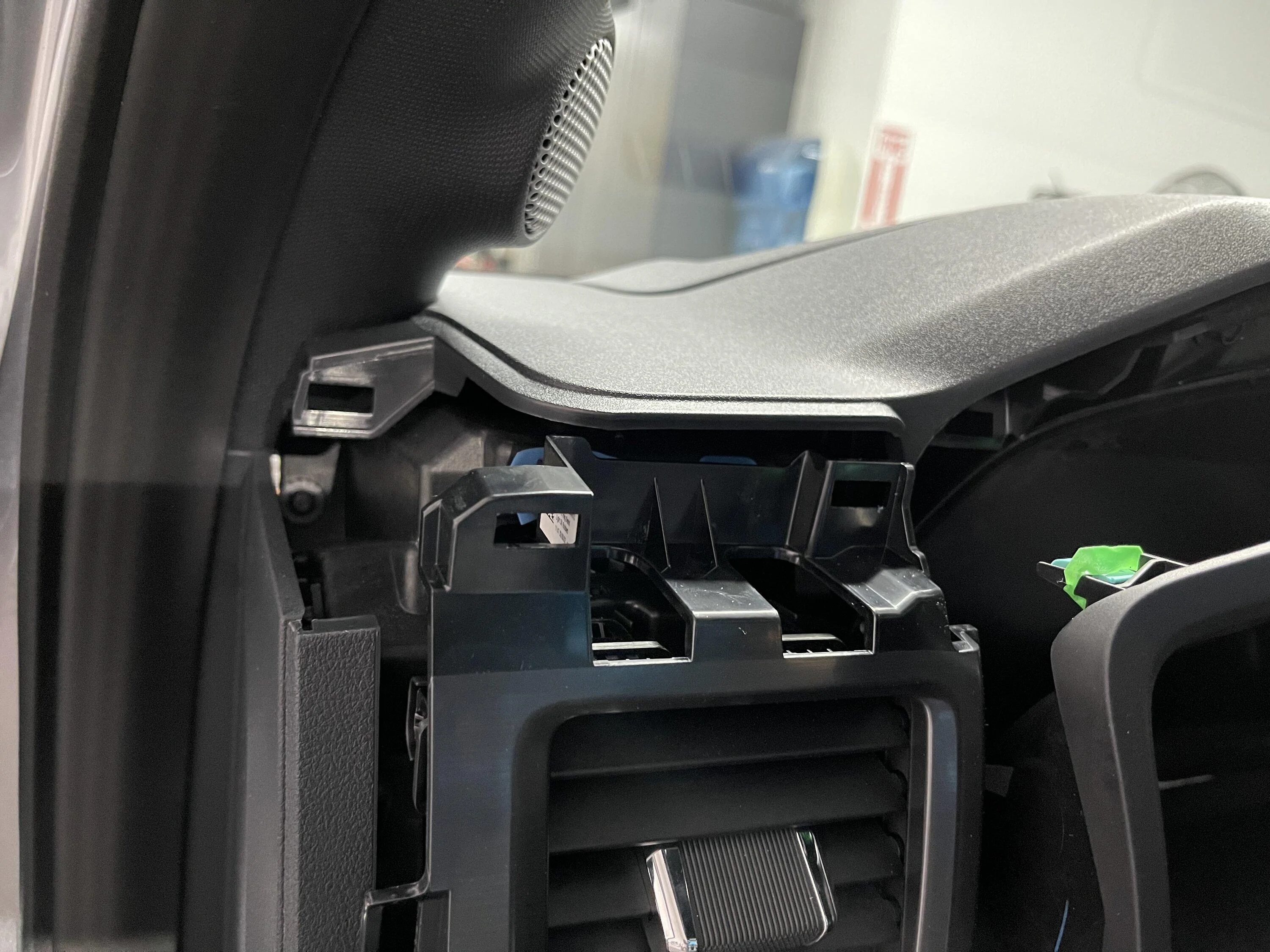 Ford F-150 Lightning How to disassemble the Lightning dash cluster? 33A8031C-C571-4788-B616-CD890ADC9C63