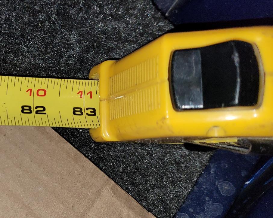 Ford F-150 Lightning Specs question - diagonal bed measurement? 20221219_212310