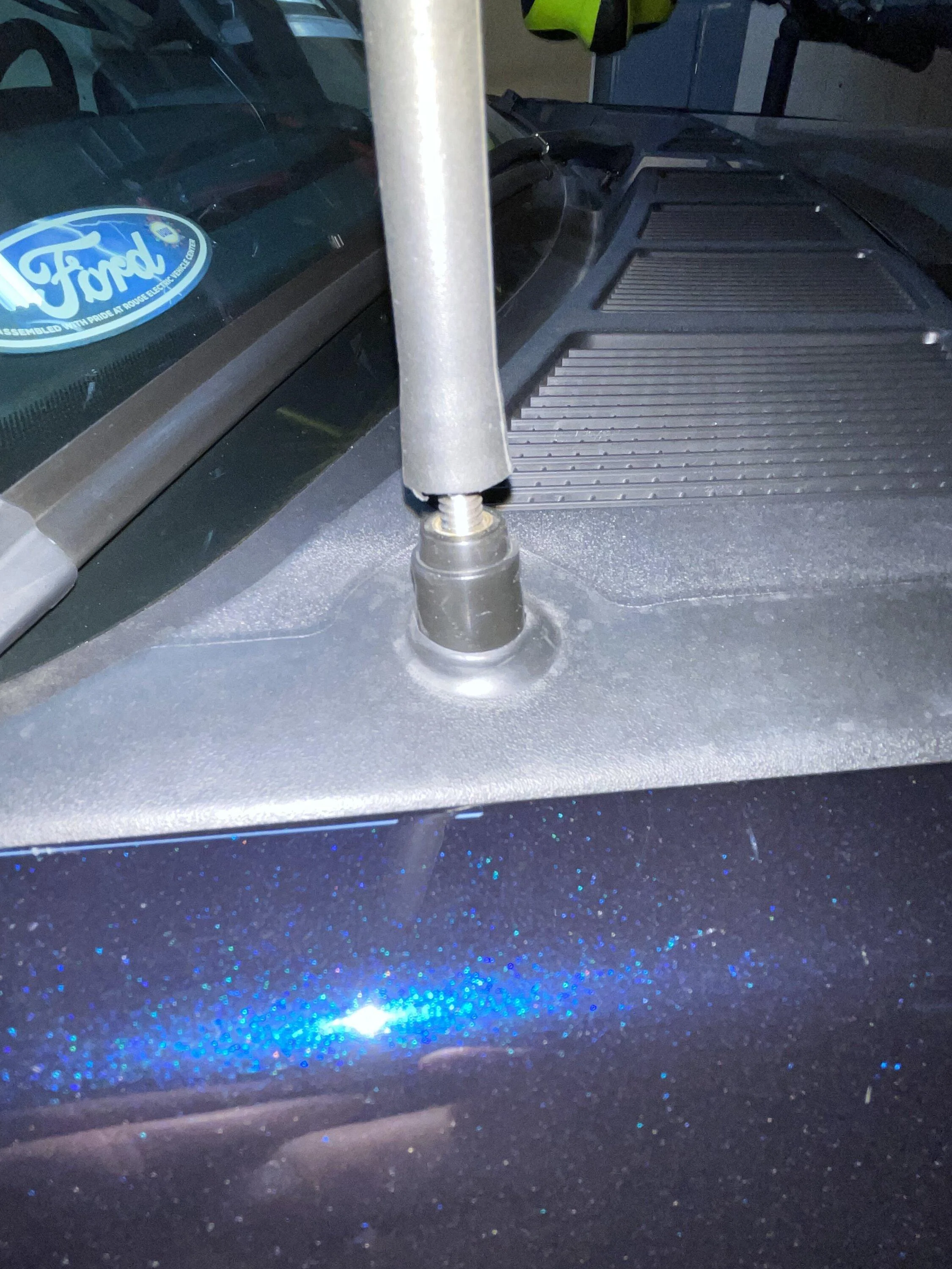 Ford F-150 Lightning Stubby Antenna Help IMG_3396