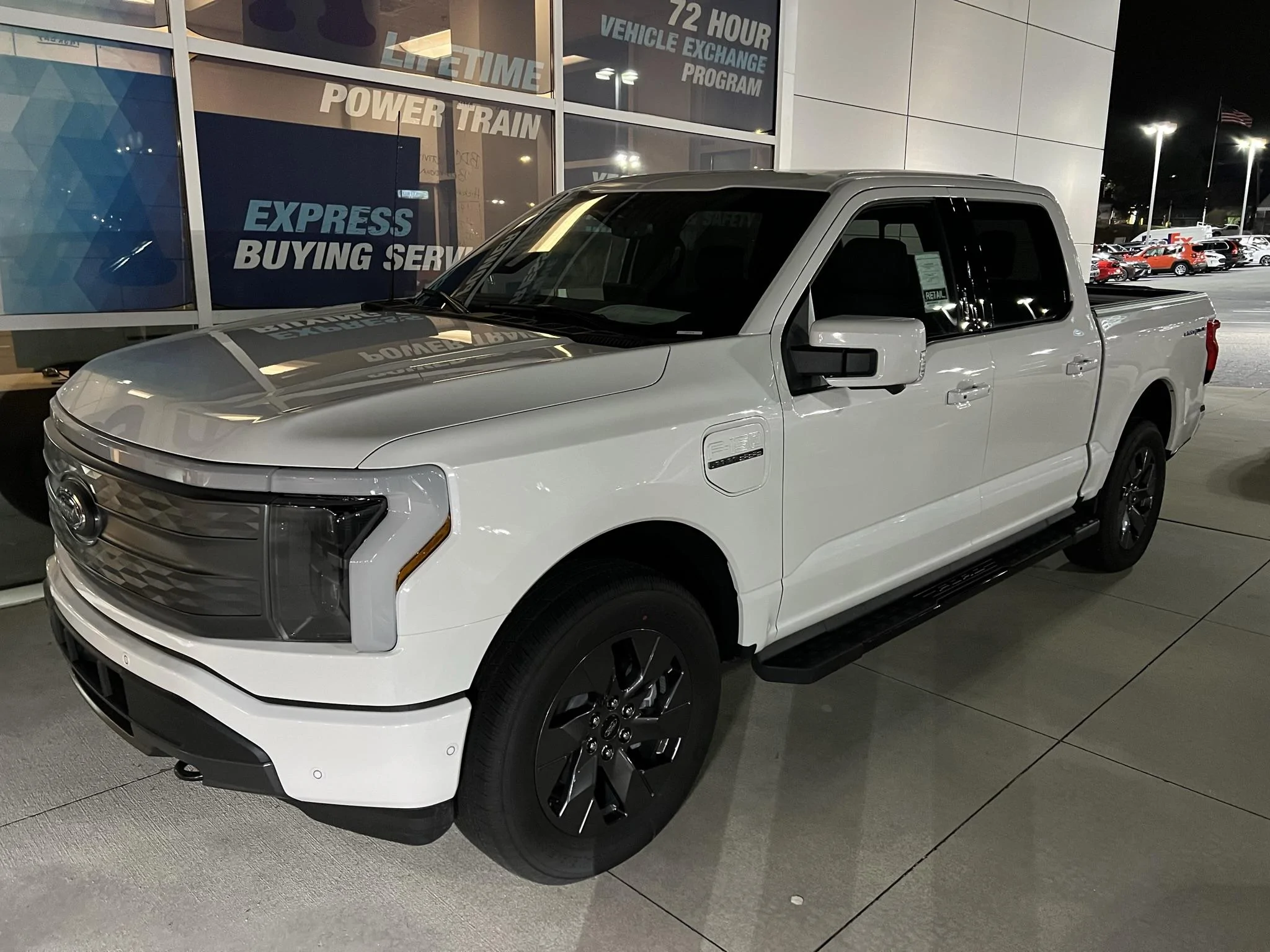 Ford F-150 Lightning ✅ 12/05 Lightning Build Week Group (MY2023) IMG_6793