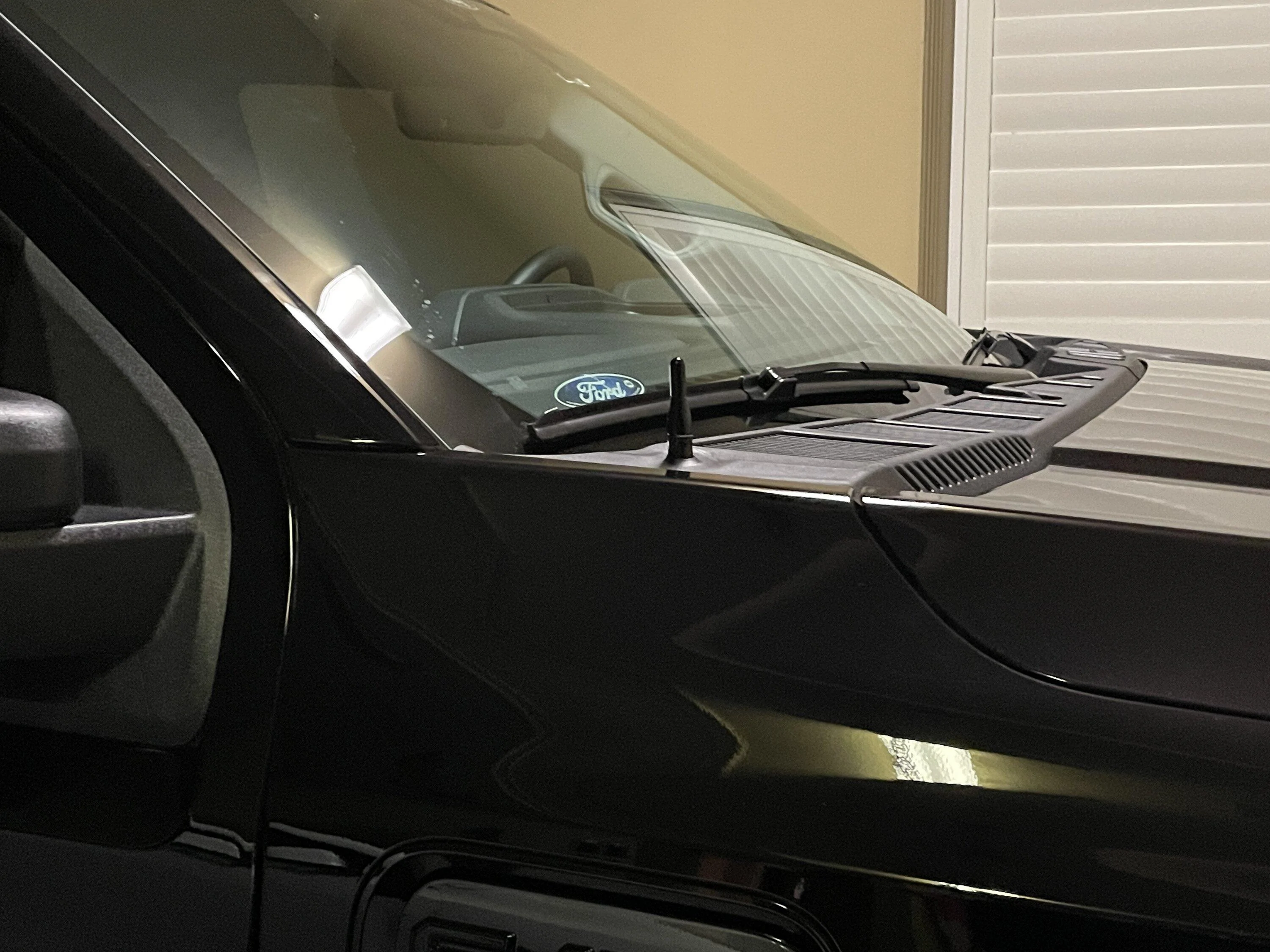 Ford F-150 Lightning Stubby Antenna Help IMG_3740