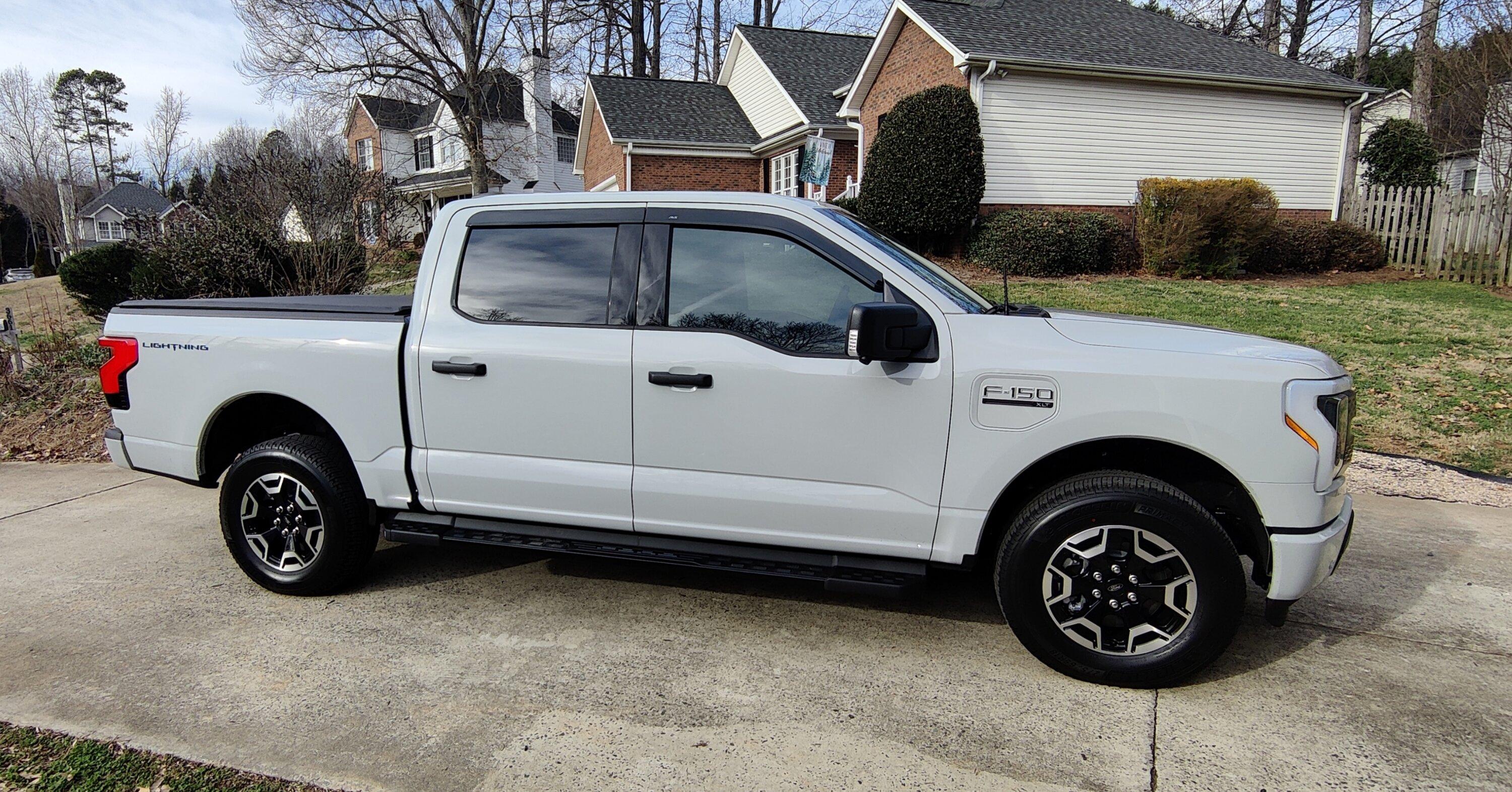 Ford F-150 Lightning ✅ 12/05 Lightning Build Week Group (MY2023) IMG_20230121_151126