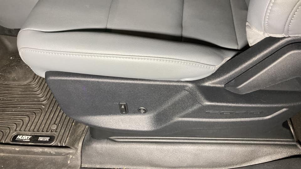 Ford F-150 Lightning Adding Heated Seats to Pro? 325143525_573587520870187_4779791158719691053_n