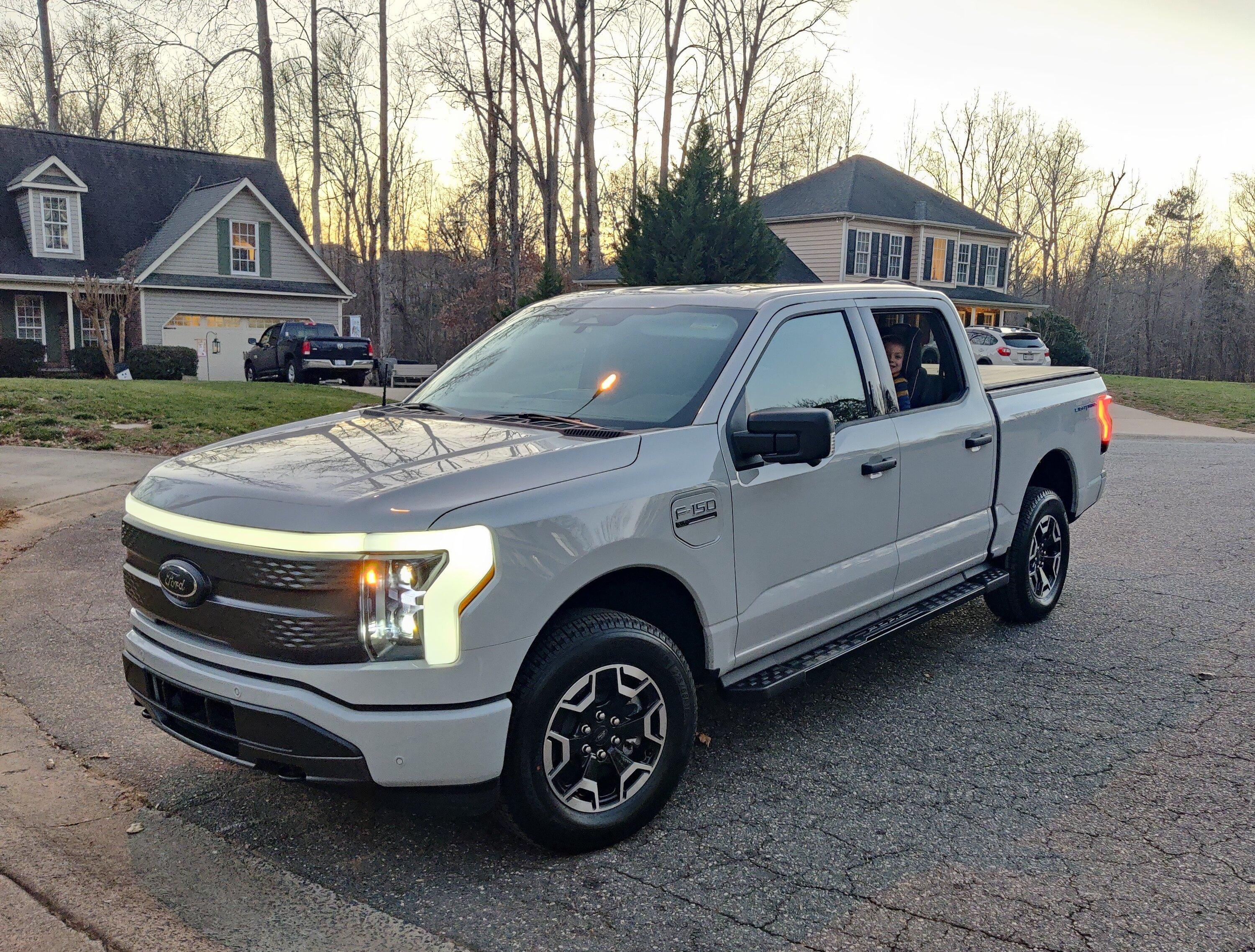 Ford F-150 Lightning Heated steering wheel not working after last update IMG_20230120_181508