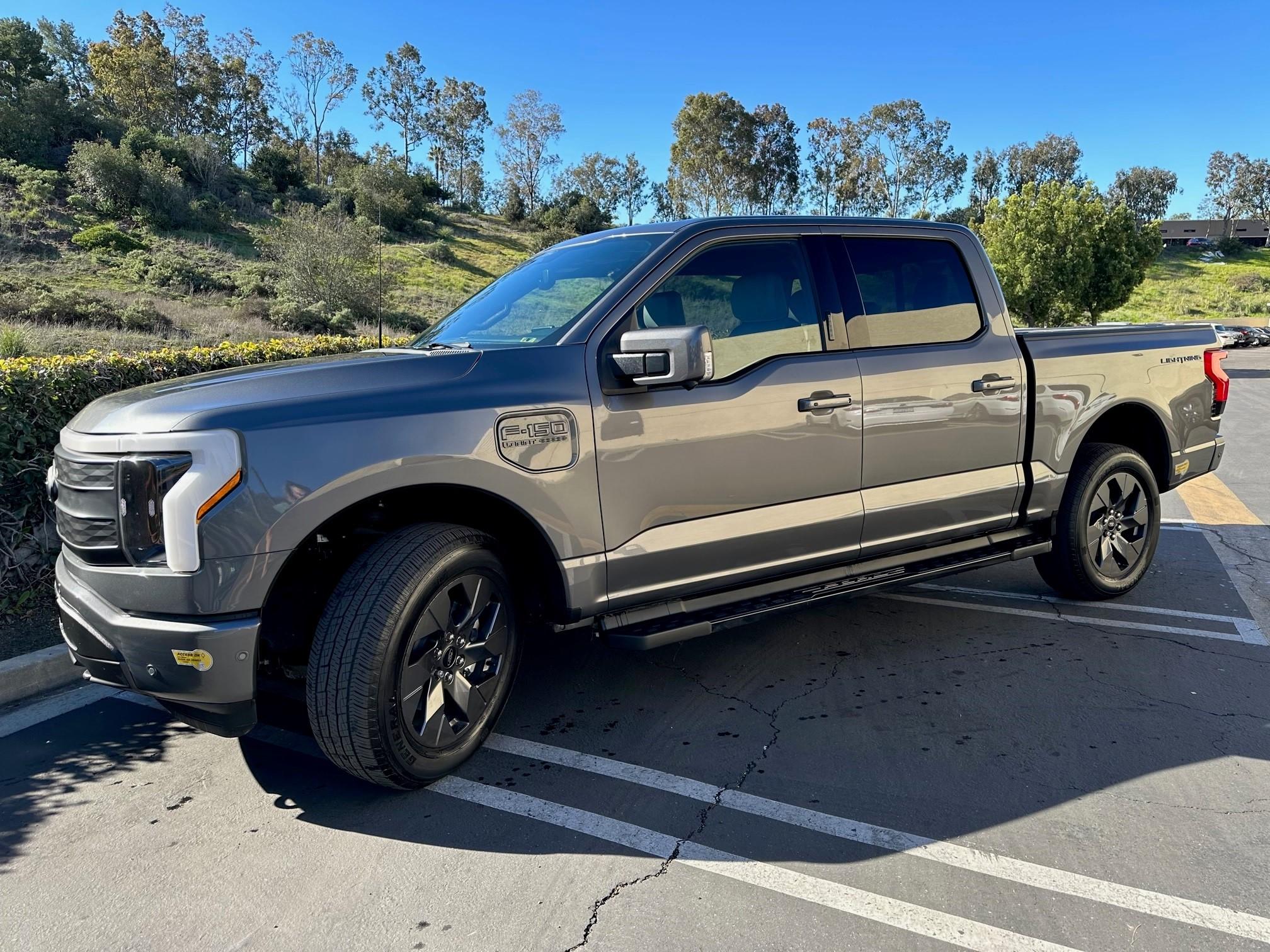 Ford F-150 Lightning ***SOLD***'22 Lightning Lariat - ER - 511A Package and BedLiner ($78K) SideView2