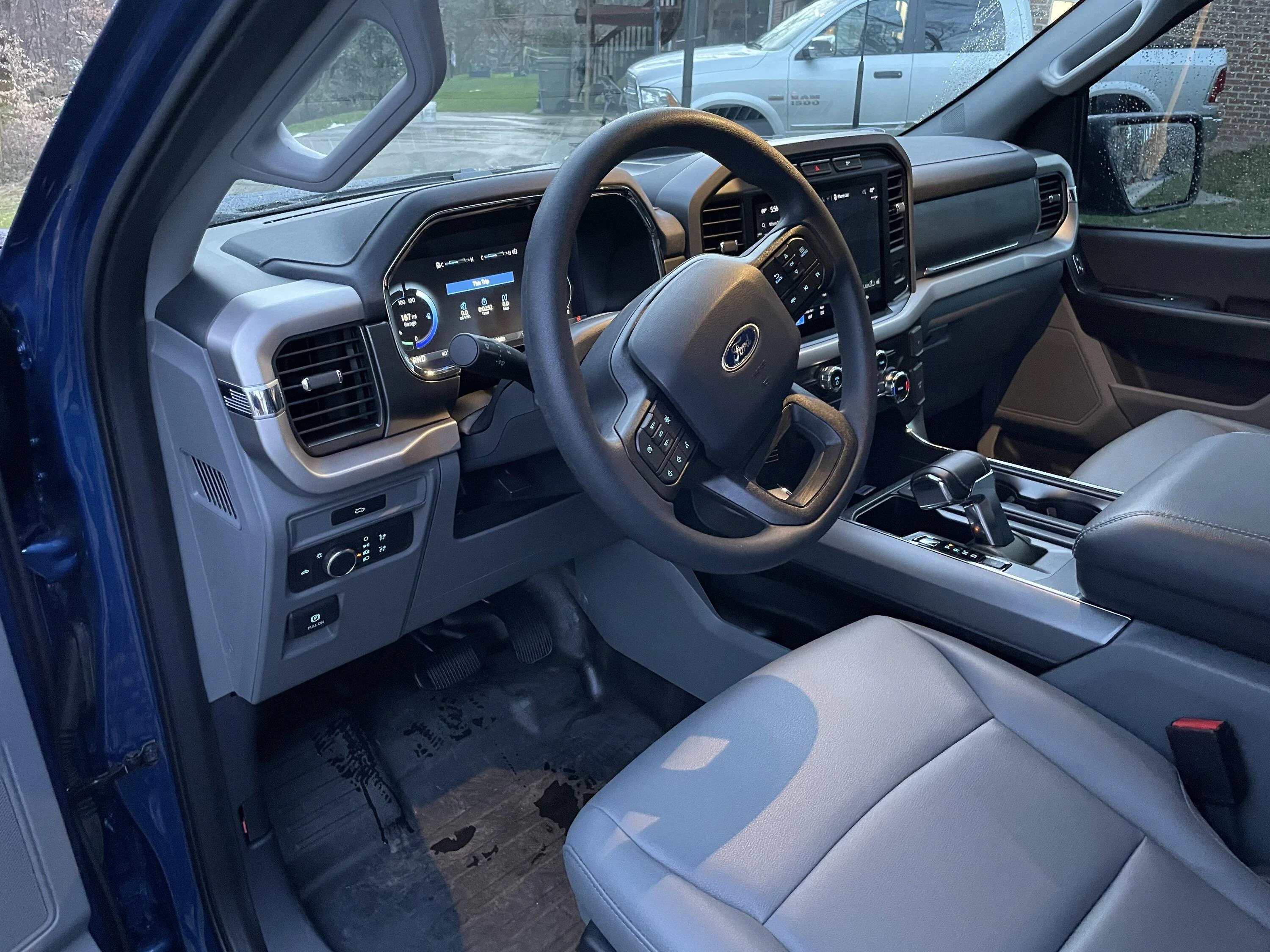 Ford F-150 Lightning 2022 Lightning Pro - $53,000 IMG_9348